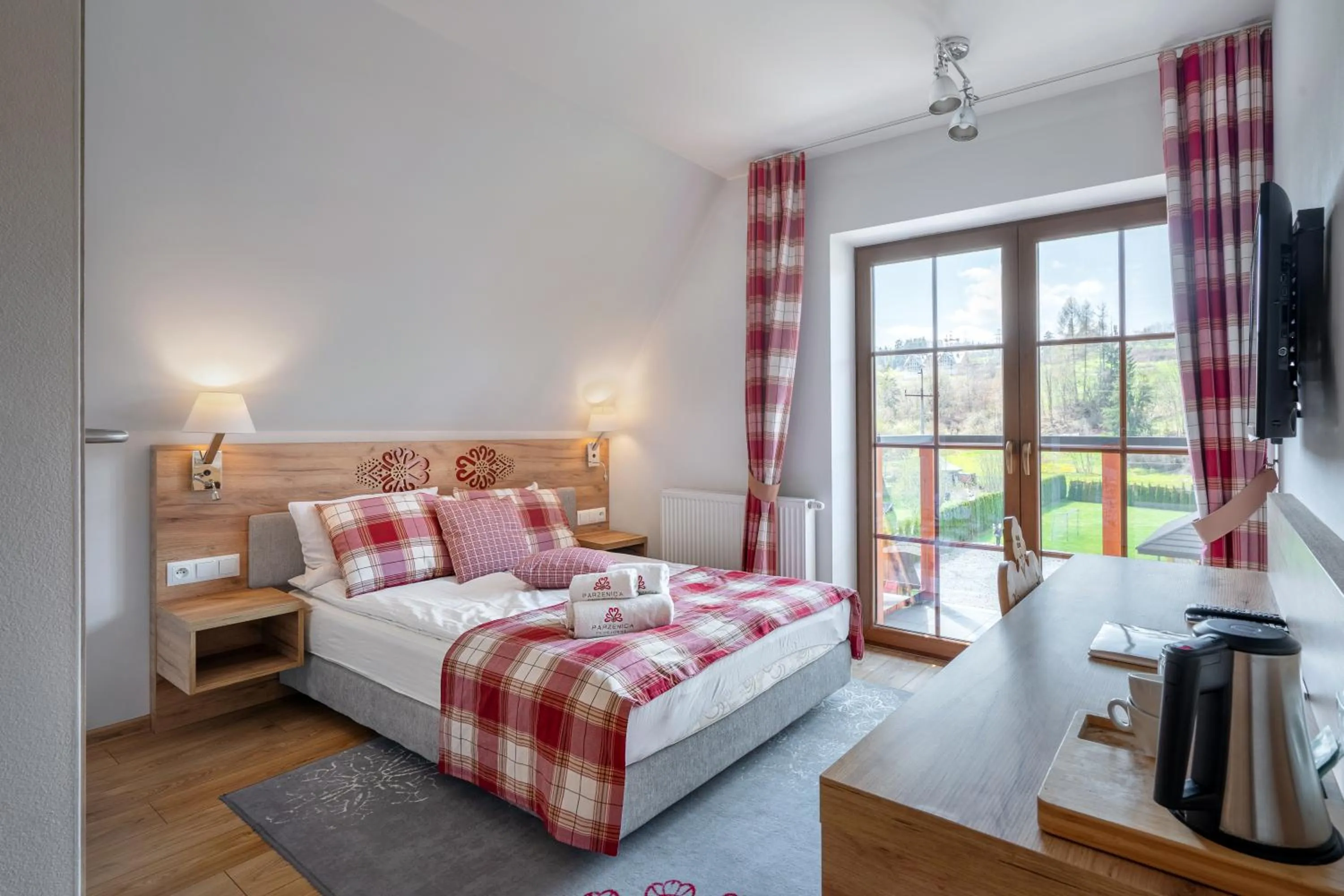 View (from property/room), Bed in Parzenica B&B - Wyjątkowa i Jedyna!!! Sprawdź nas a nie pożałujesz!