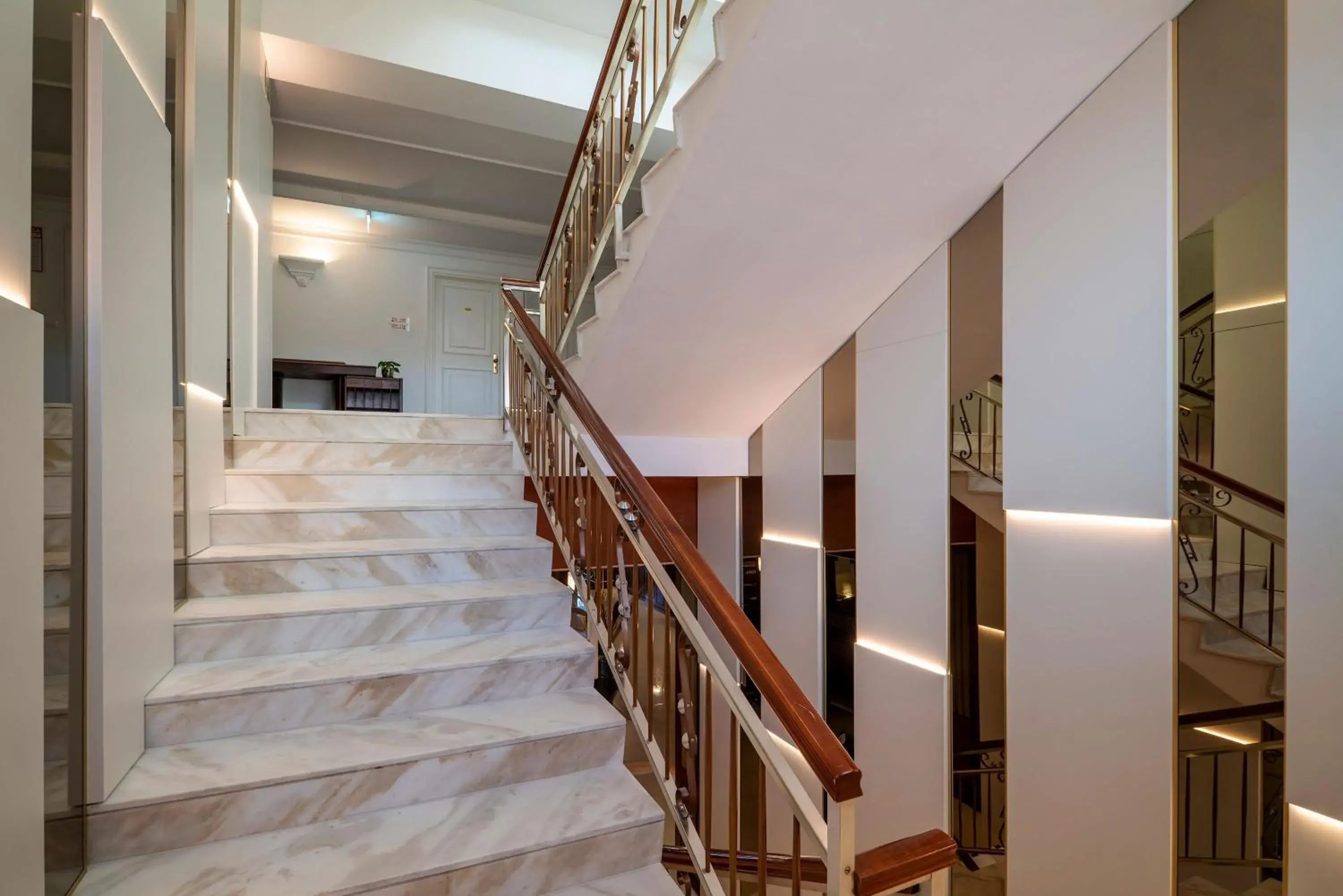 Lobby or reception in Hotel Delle Palme Lobby or reception in Hotel Delle Palme