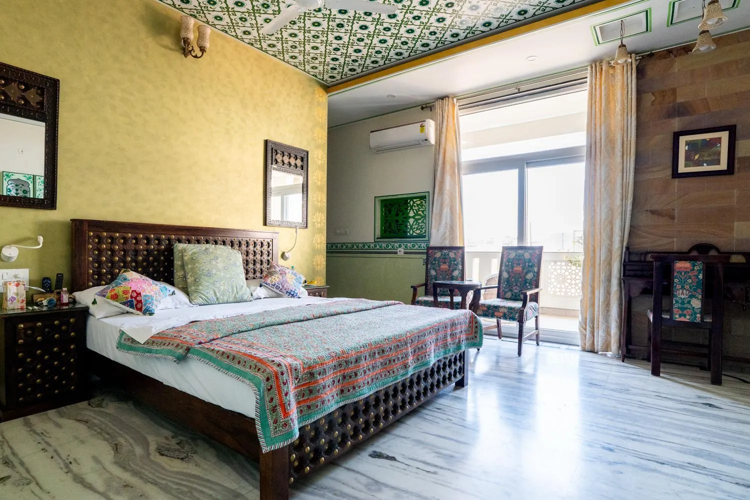 Bed in All Seasons Heritage Homestay
