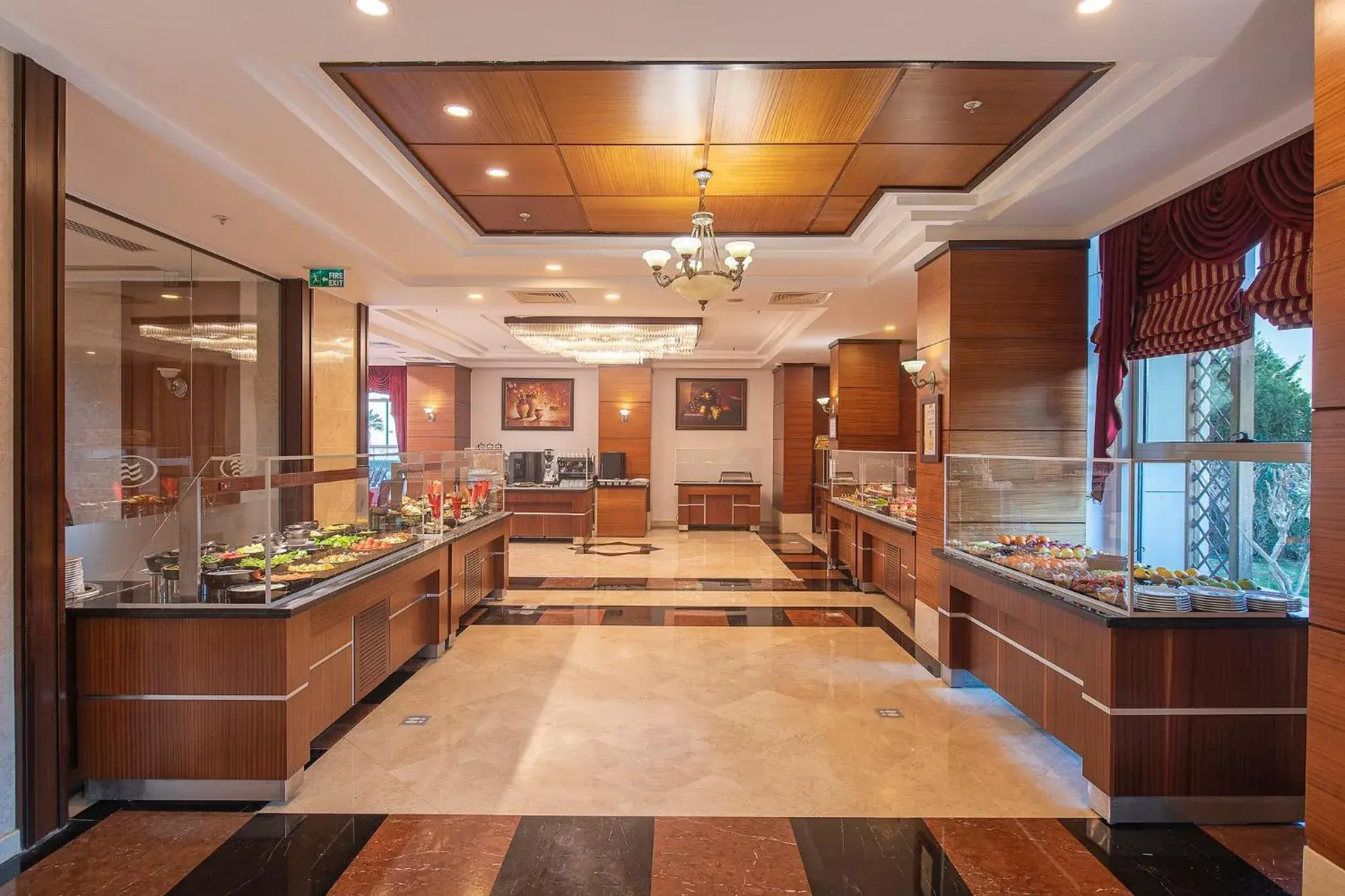 Restaurant/places to eat in Crowne Plaza Antalya by IHG Restaurant/places to eat in Crowne Plaza Antalya by IHG