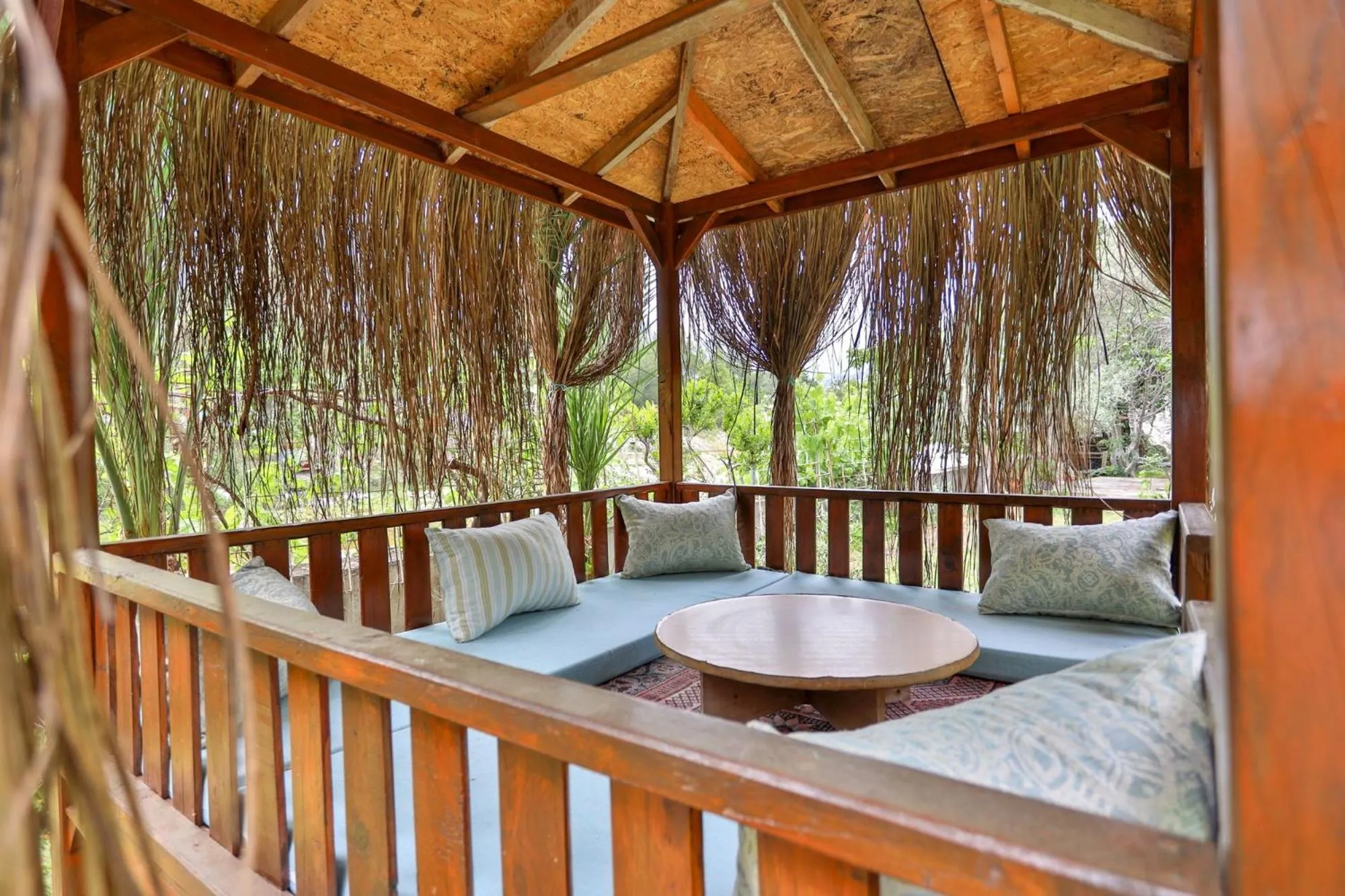 Seating area in Simge Pension