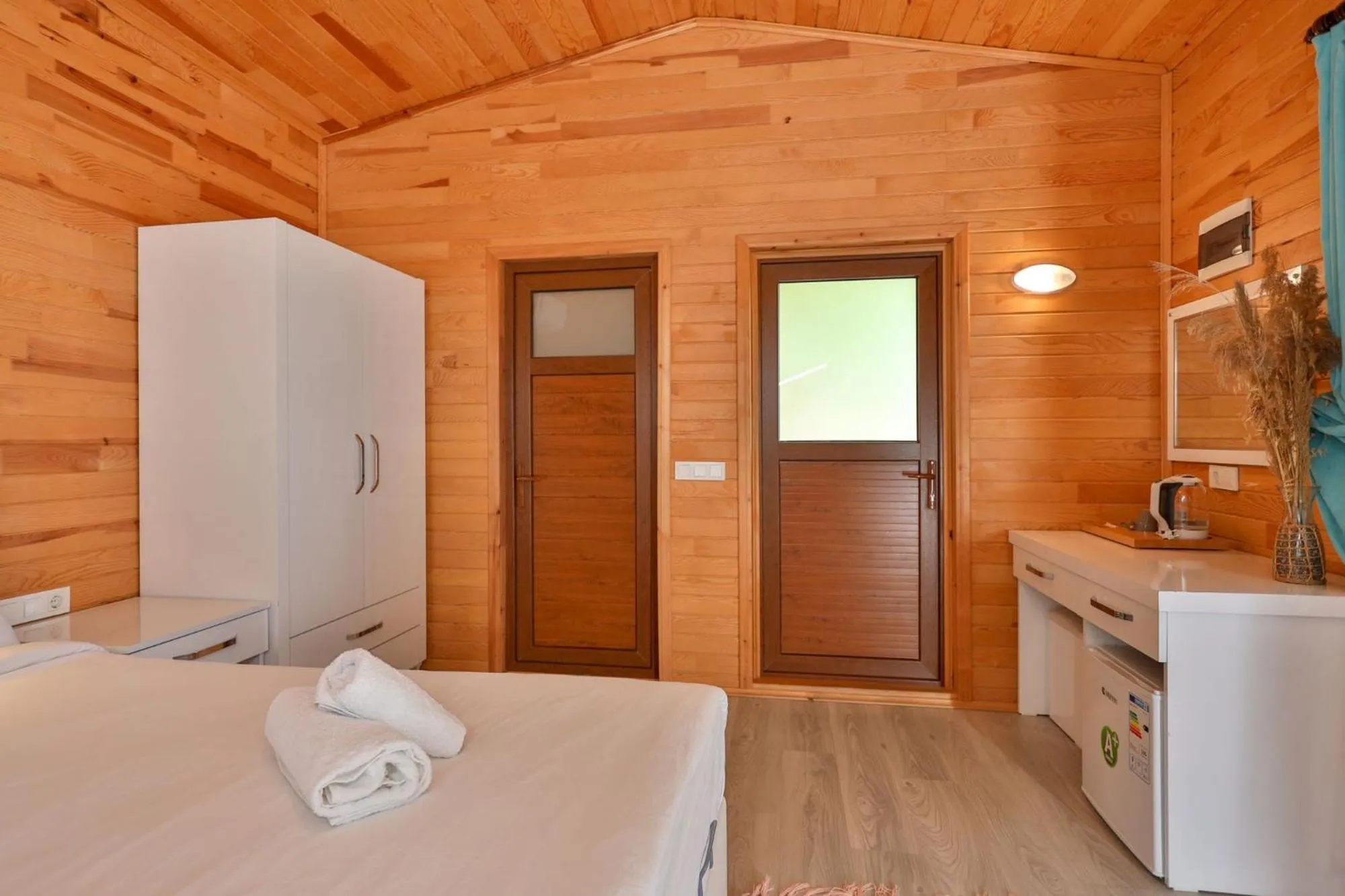 Shower in Simge Pension