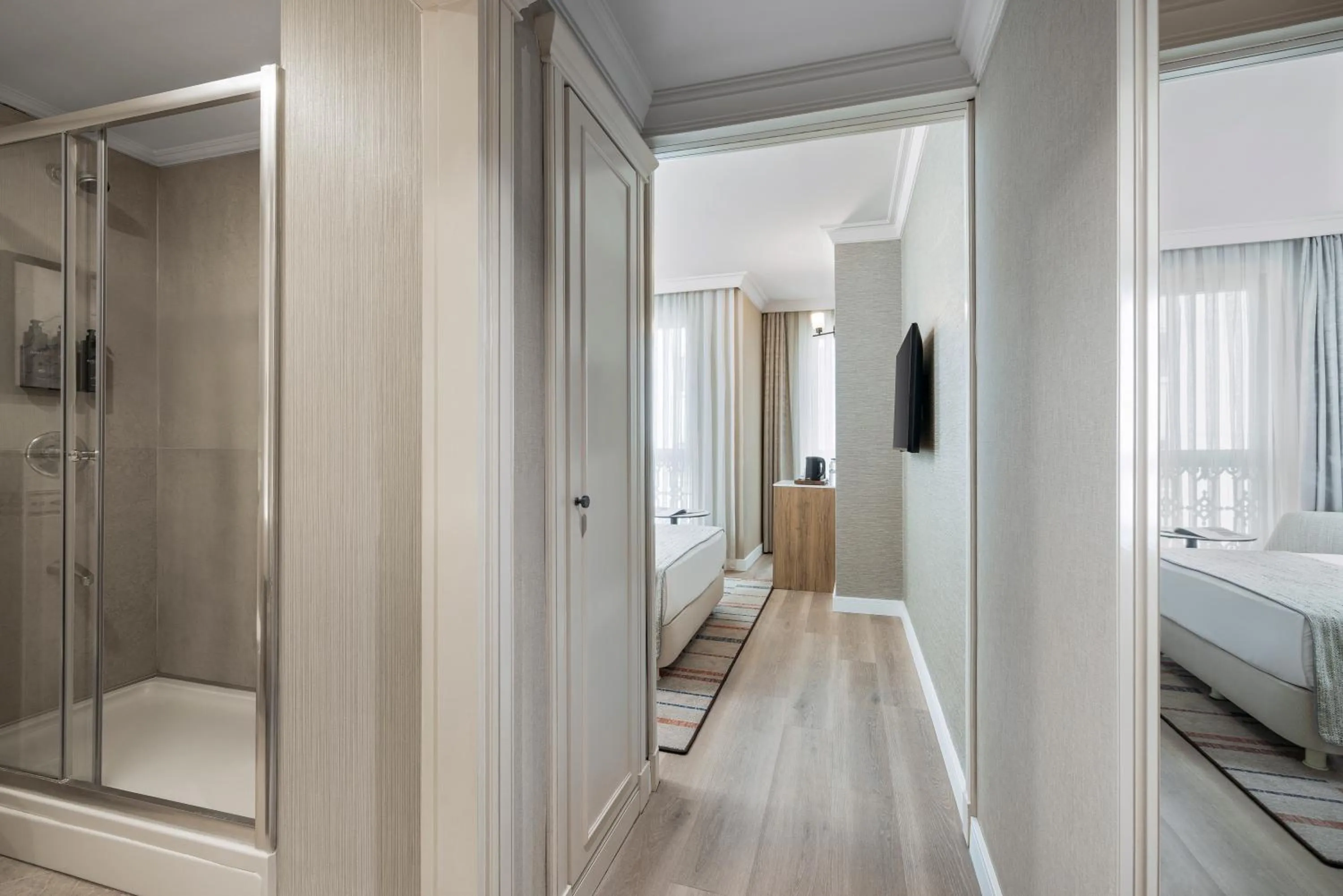 Bedroom, Bed in Elite World Comfy Istanbul Taksim