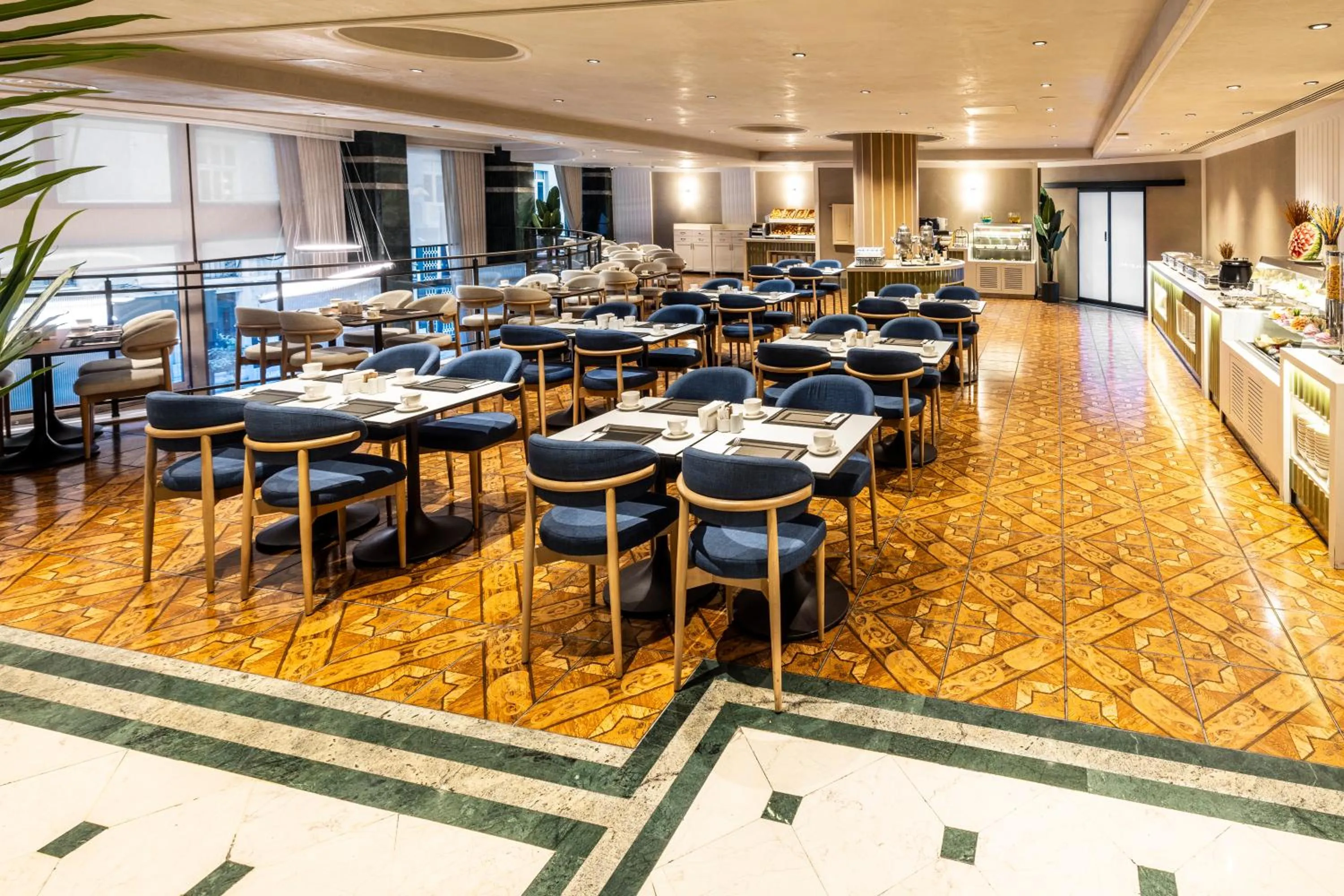 Restaurant/places to eat in Elite World Comfy Istanbul Taksim