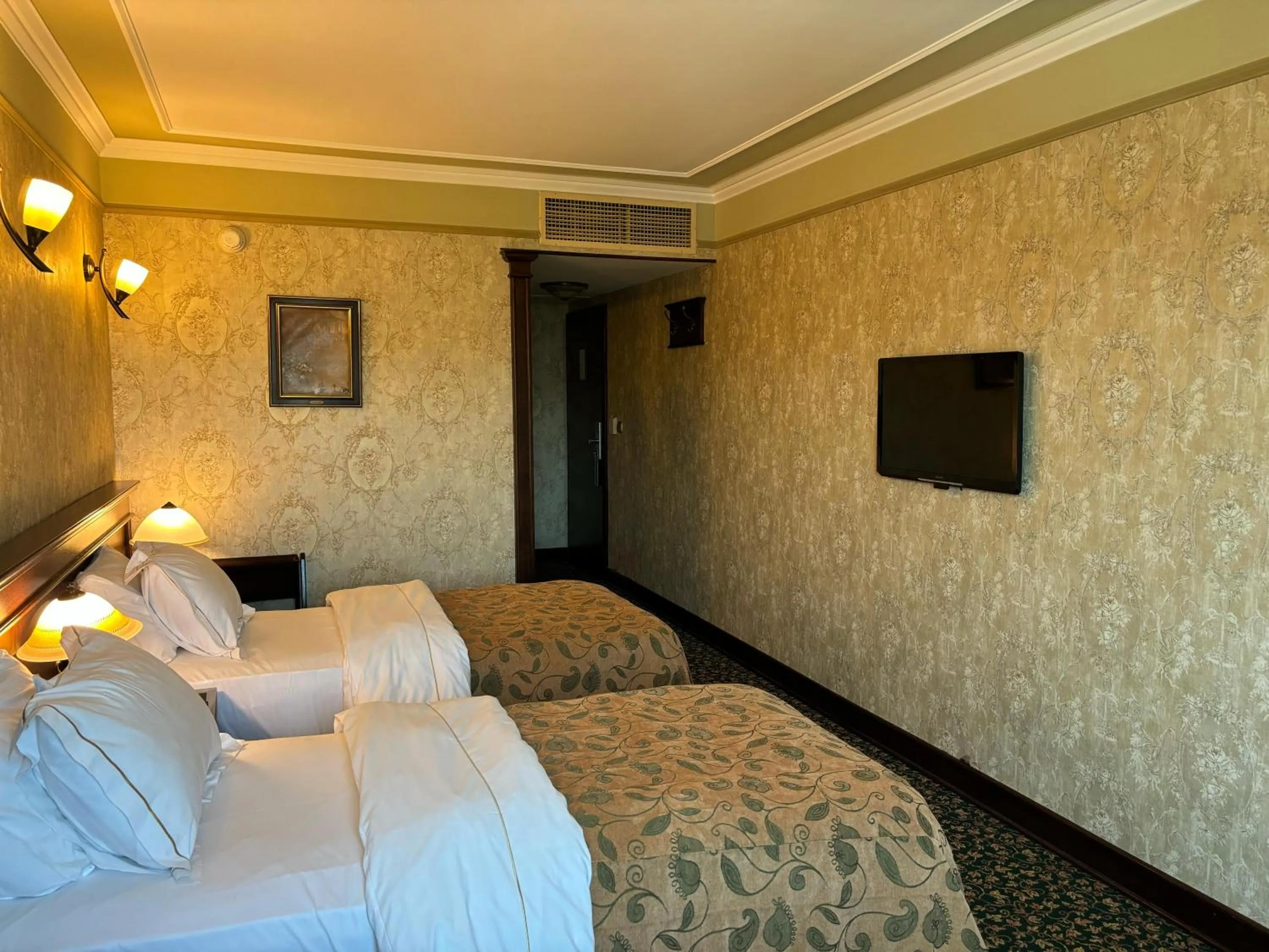 Bed in Germir Palas Hotel - Special Class