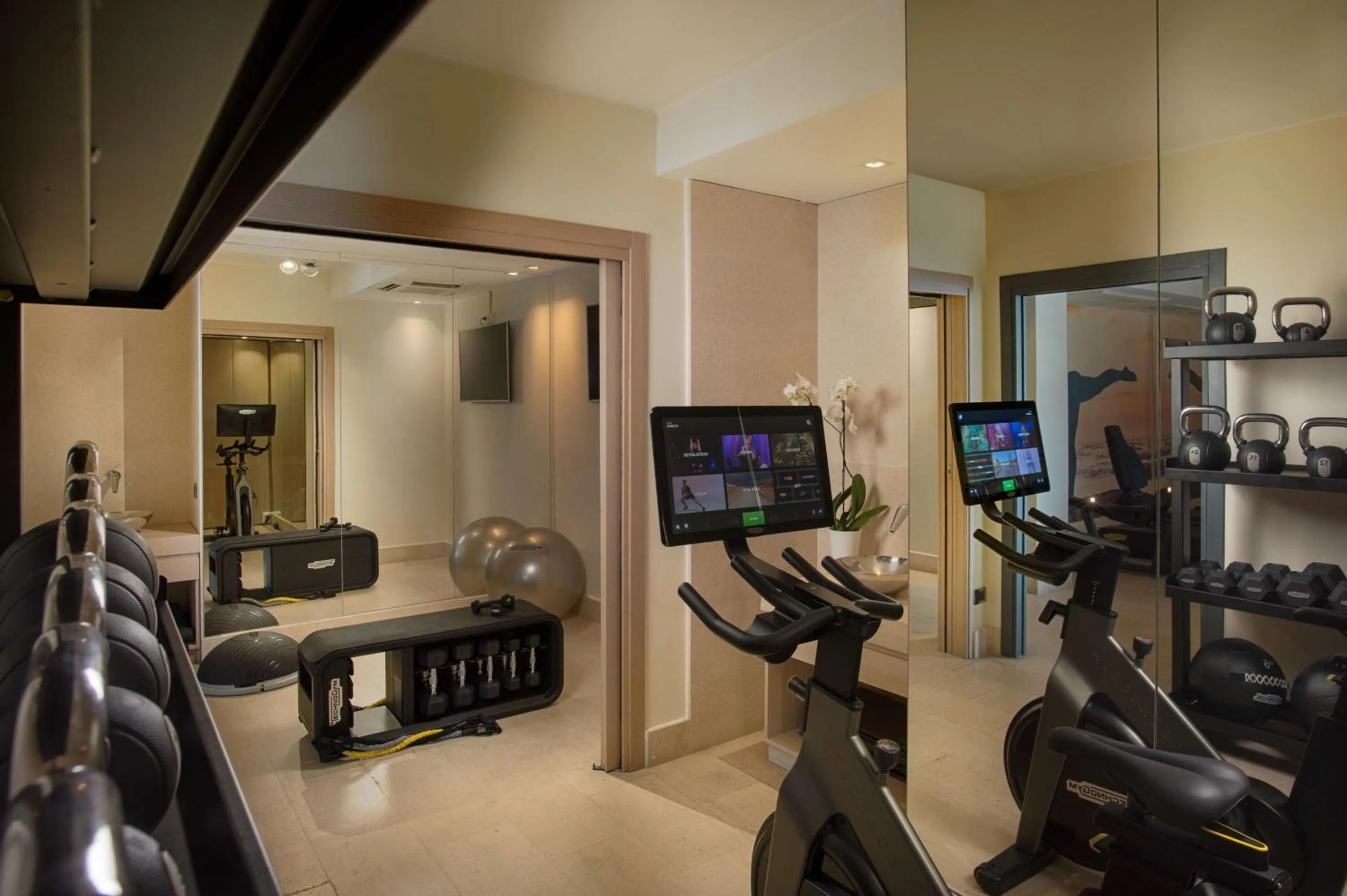 Fitness centre/facilities in NH Collection Taormina