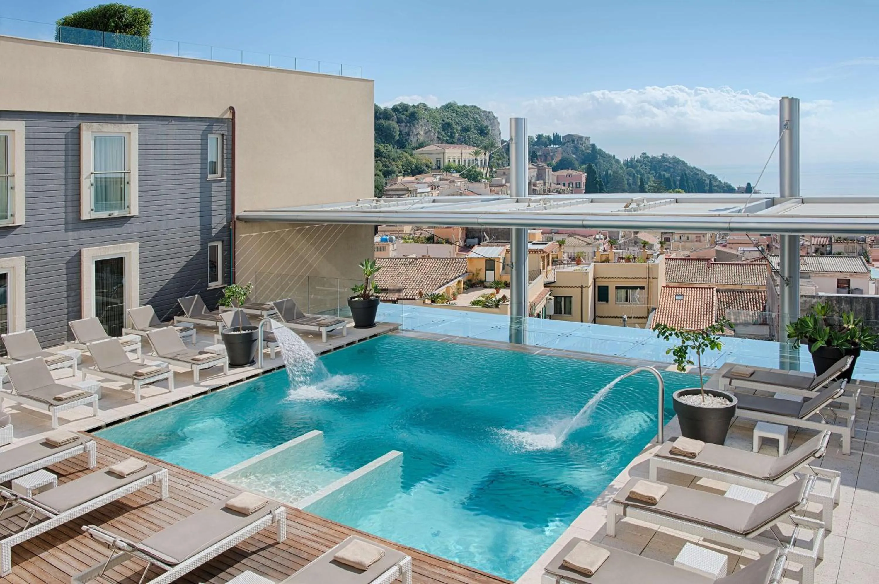 Pool view in NH Collection Taormina