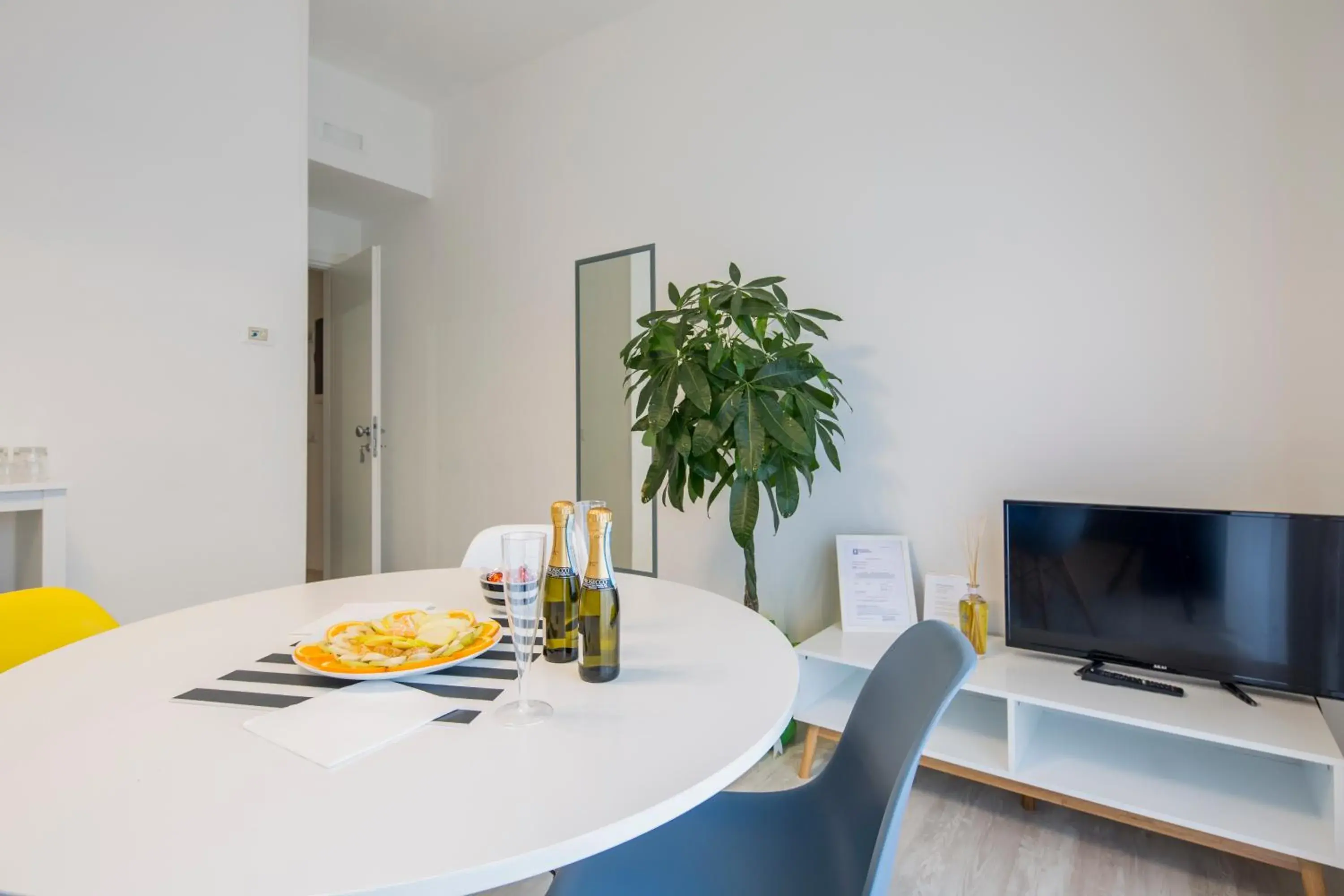 Apartment with Balcony in Flower Suites Sorrento Apartment with Balcony in Flower Suites Sorrento