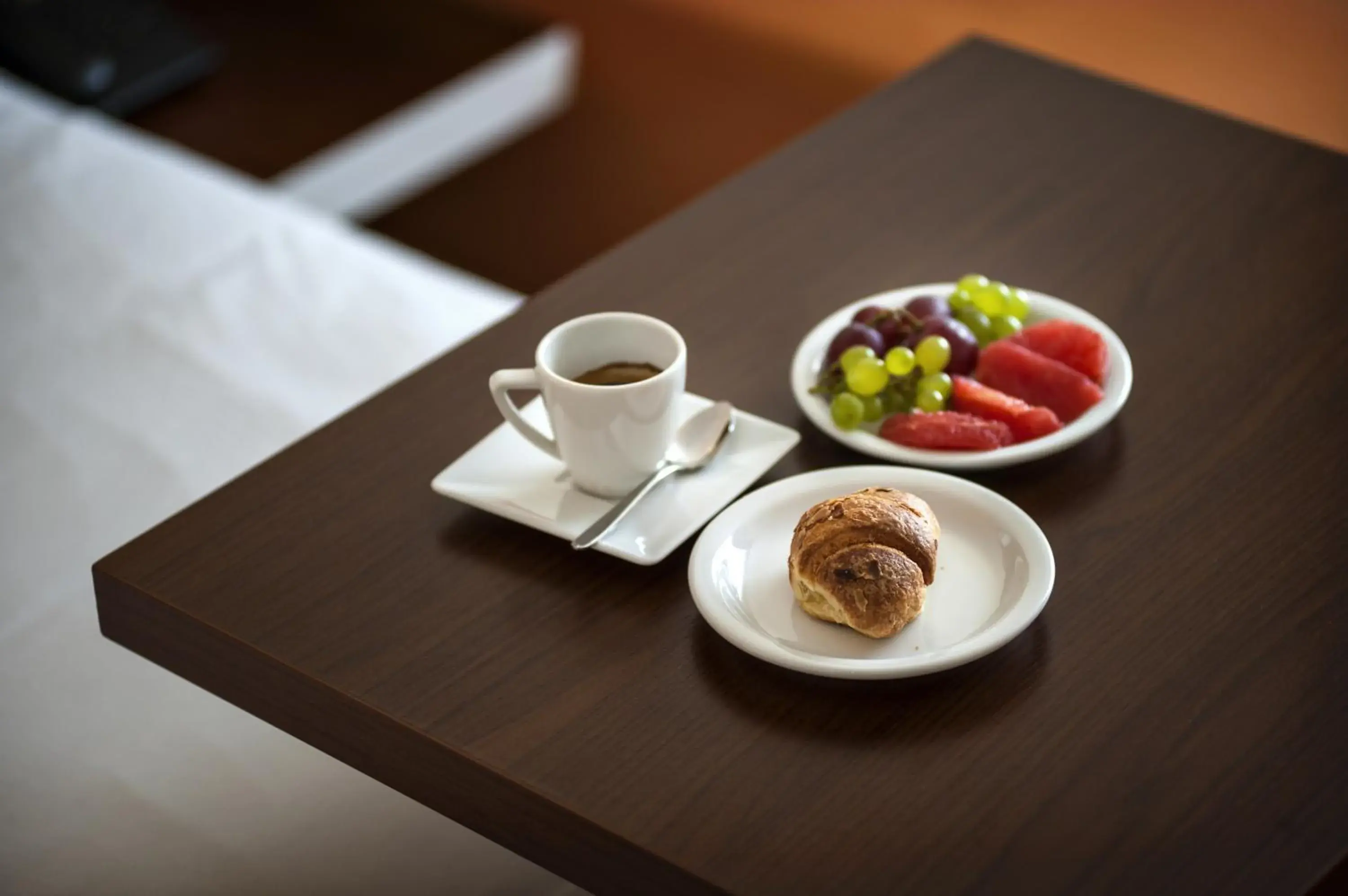 Food in Desilva Inn Katowice Airport Food in Desilva Inn Katowice Airport