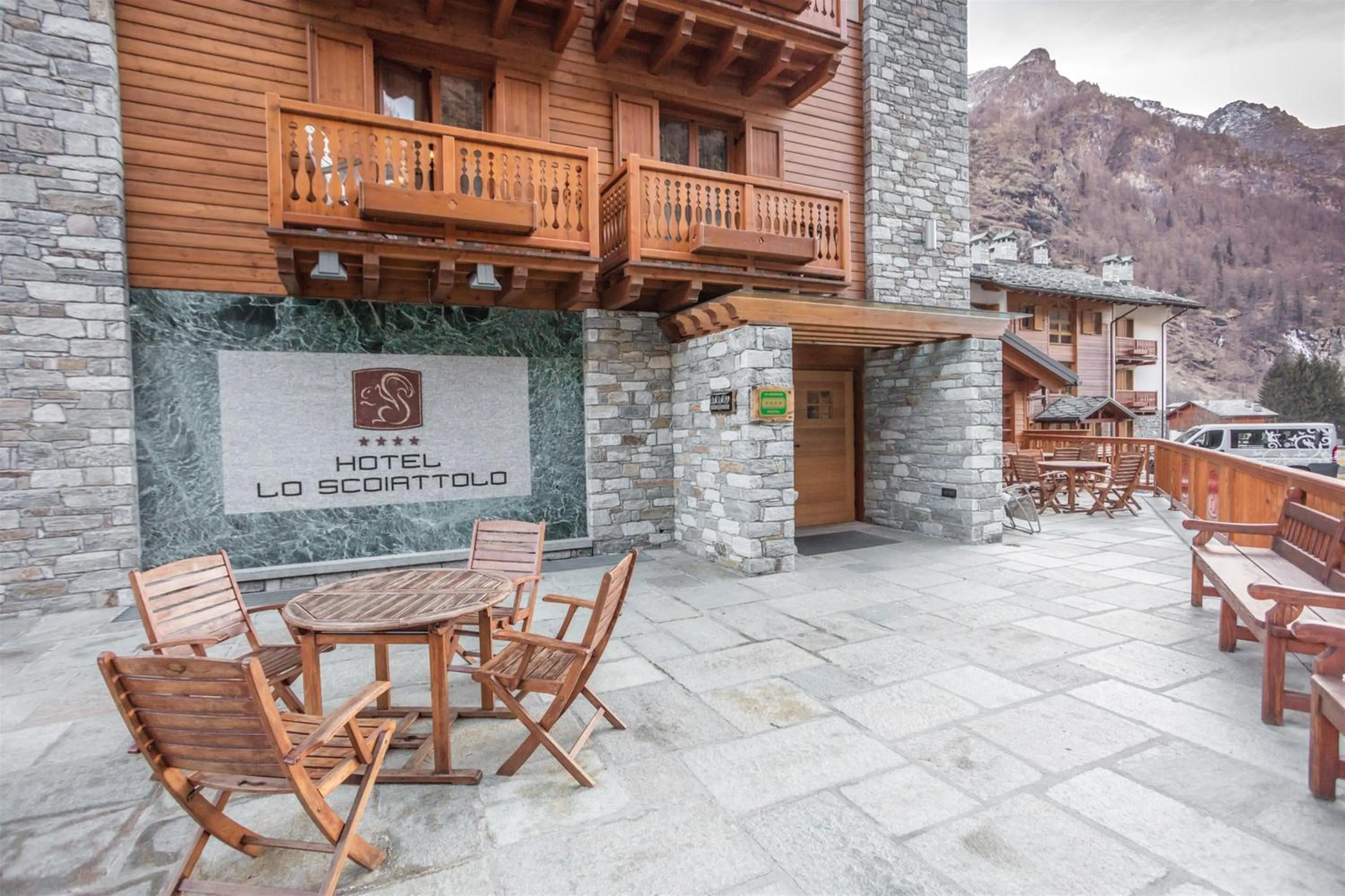 Property building in Lo Scoiattolo Hotel