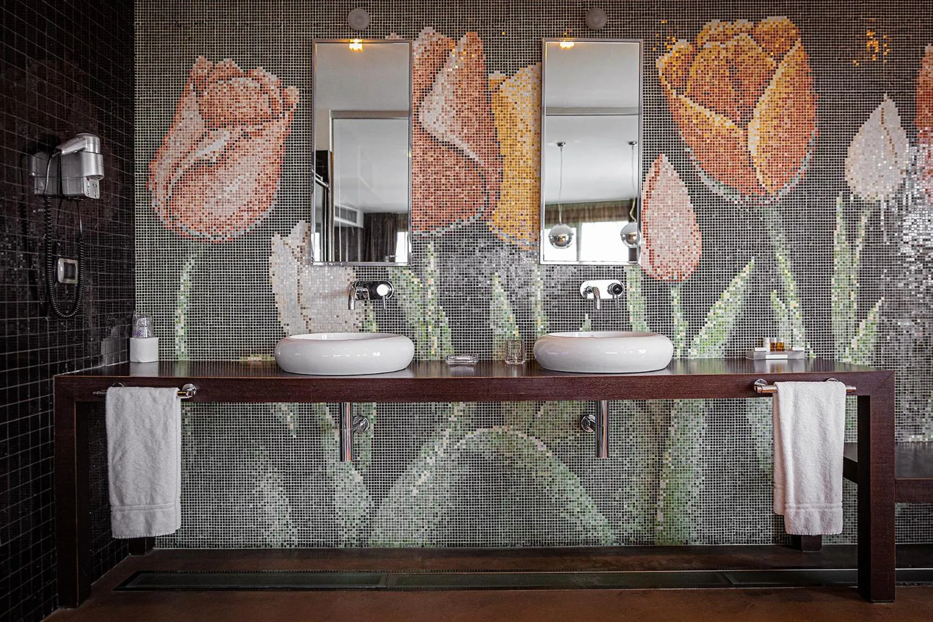 Decorative detail in Hotel For You