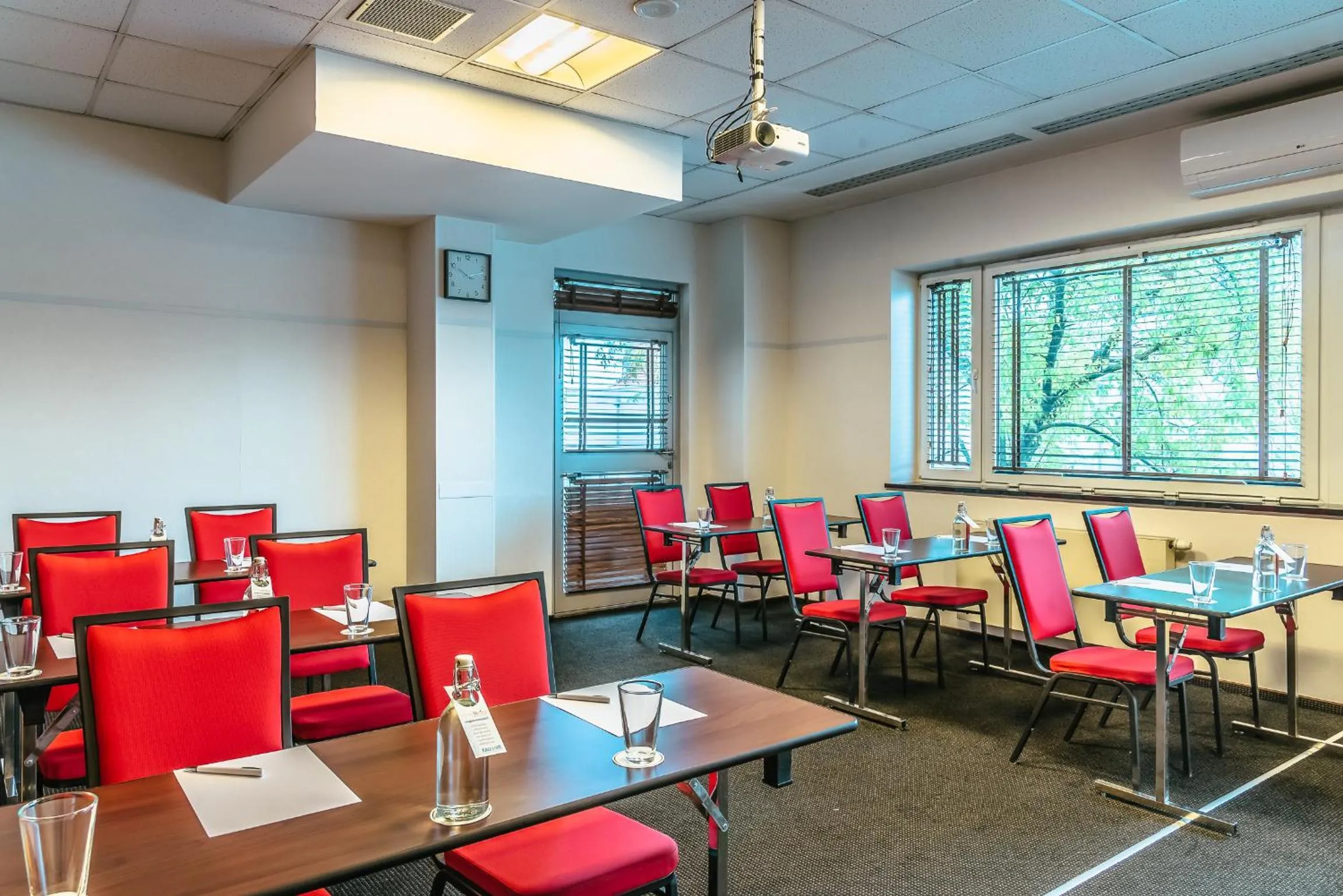 Meeting/conference room in DeSilva Warszawa Piaseczno