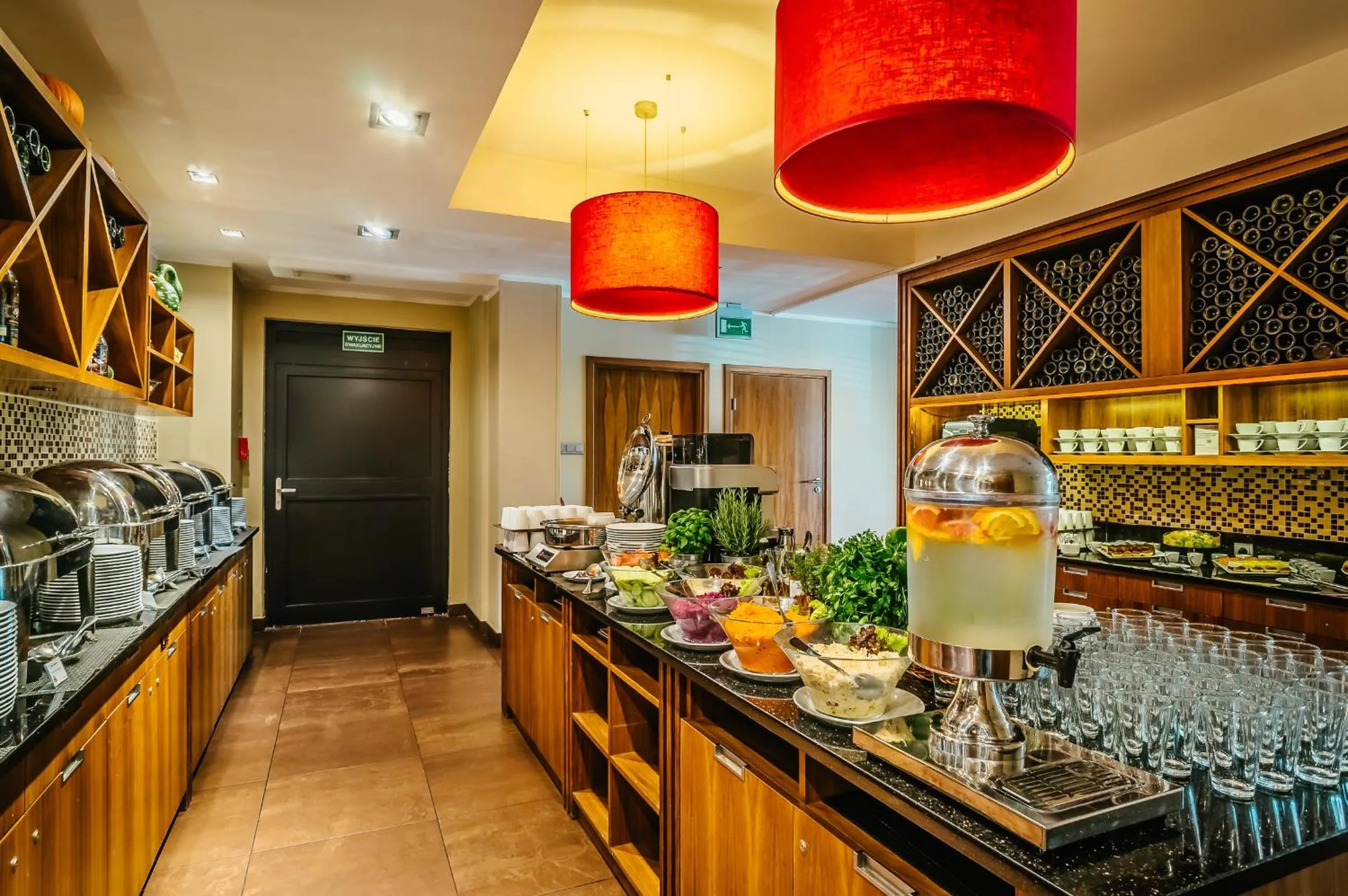 Food and drinks in DeSilva Warszawa Piaseczno