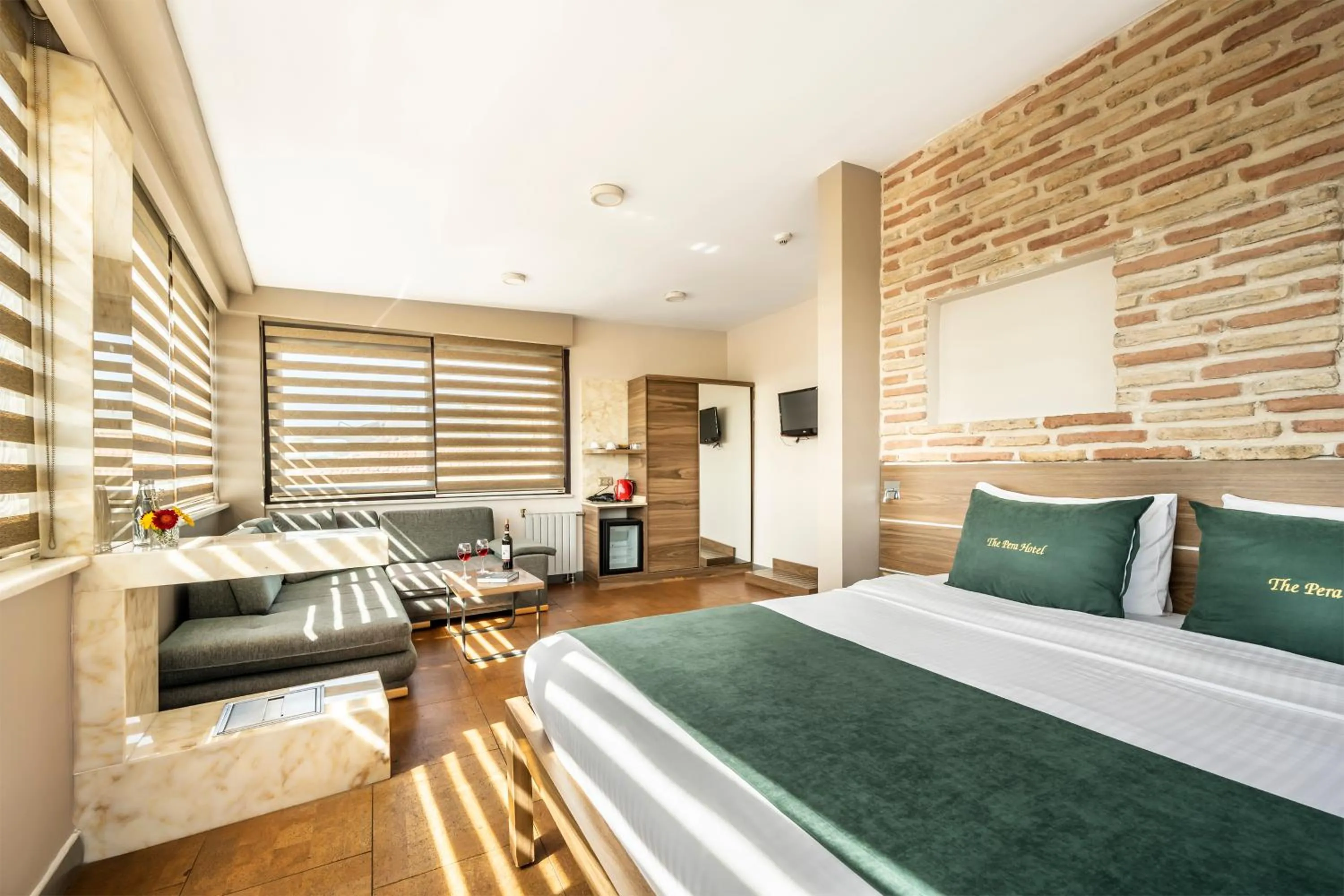 Bed in The Pera Hotel