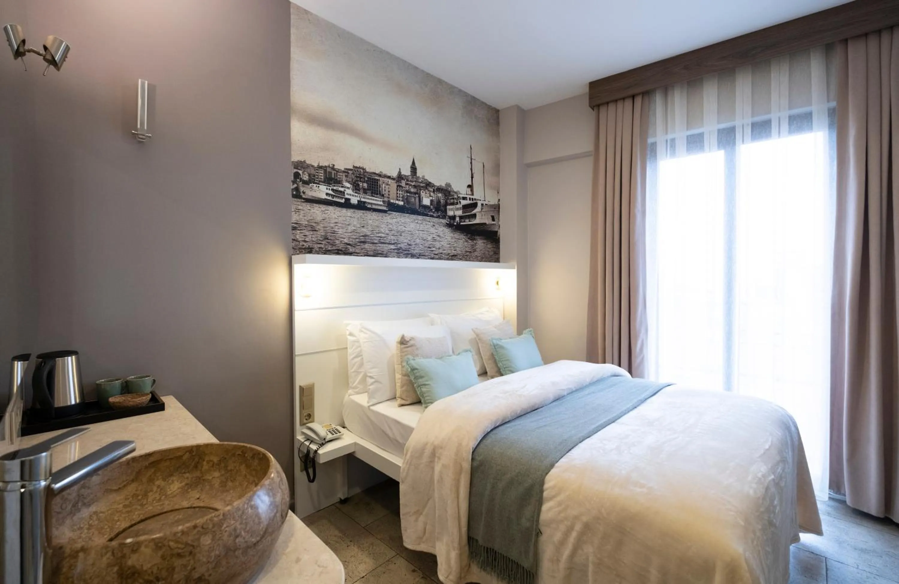 Bed in The Pera Hotel