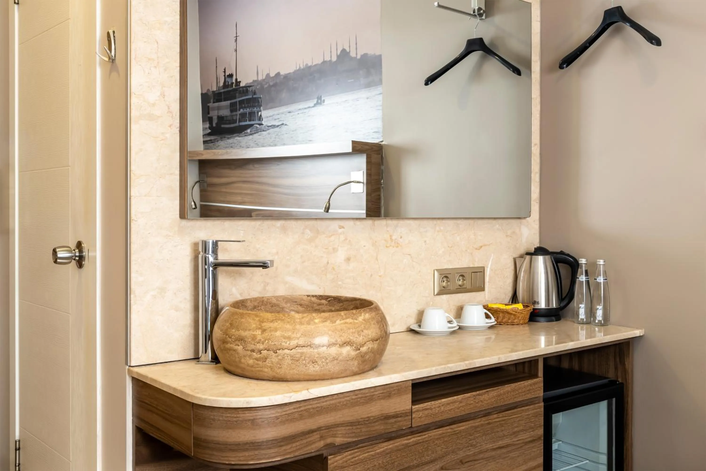 Coffee/tea facilities in The Pera Hotel