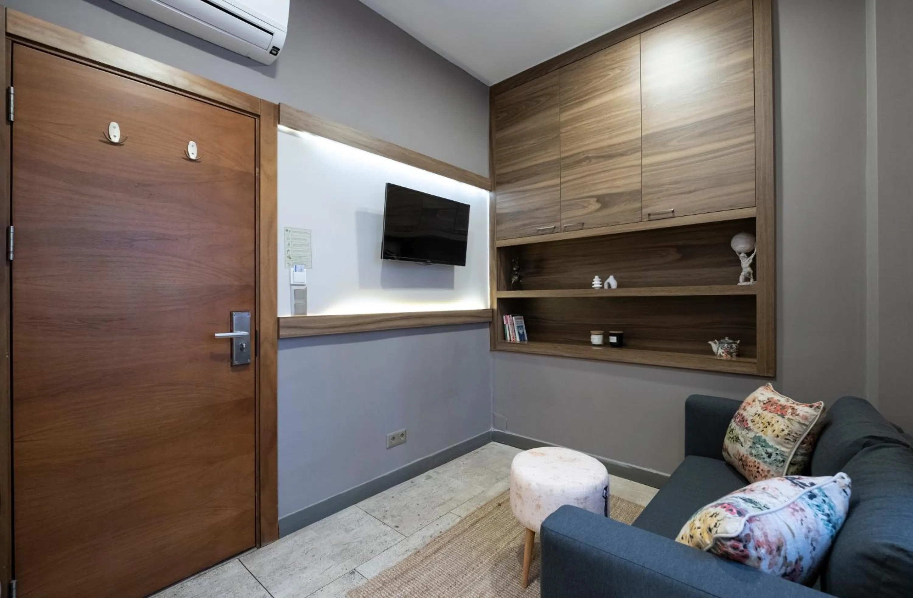 TV and multimedia in The Pera Hotel