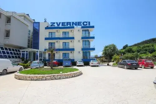 Hotel Zverneci Hotel Zverneci