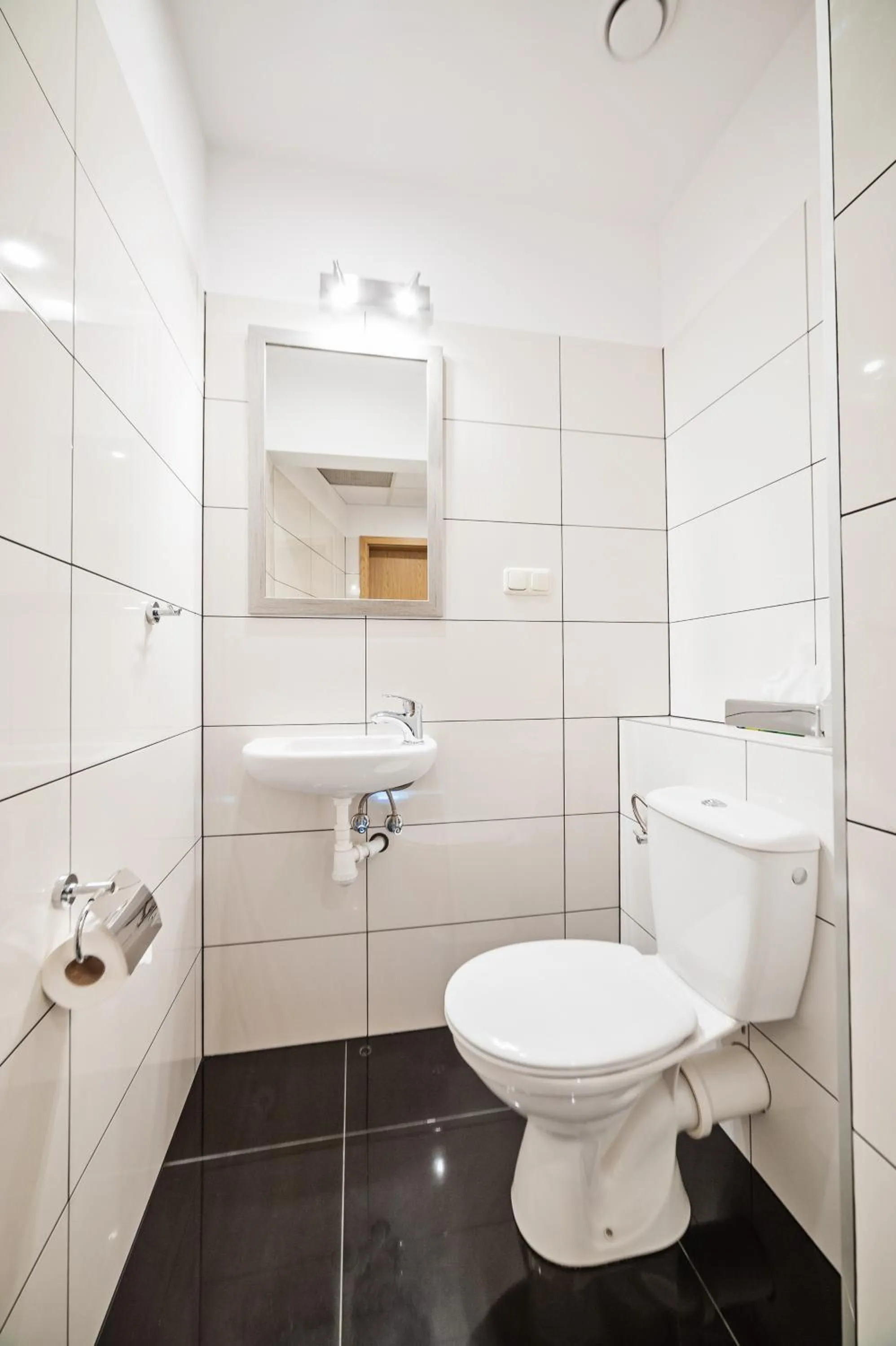 Toilet in Don Prestige Residence