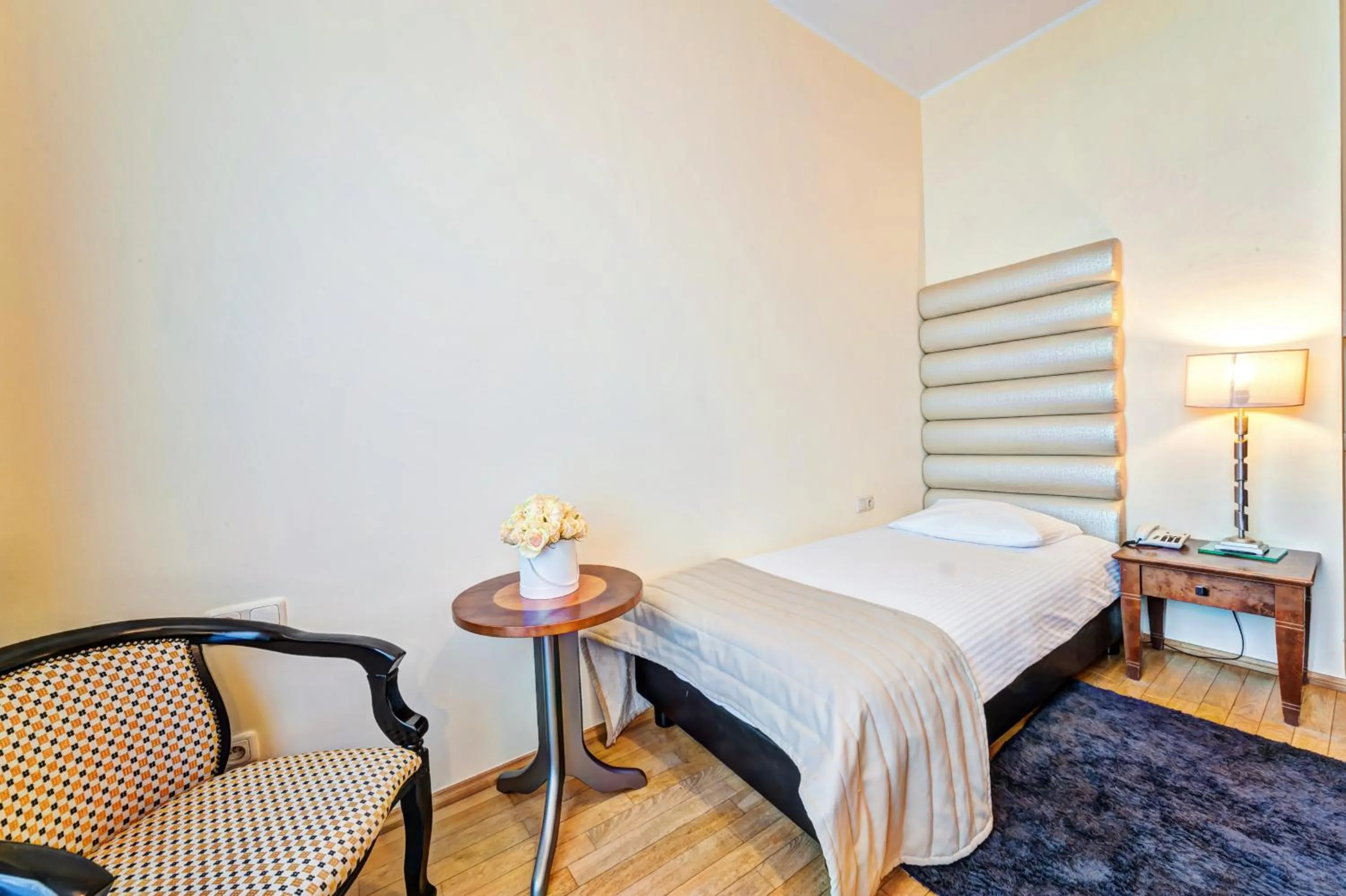 Bed in Don Prestige Residence