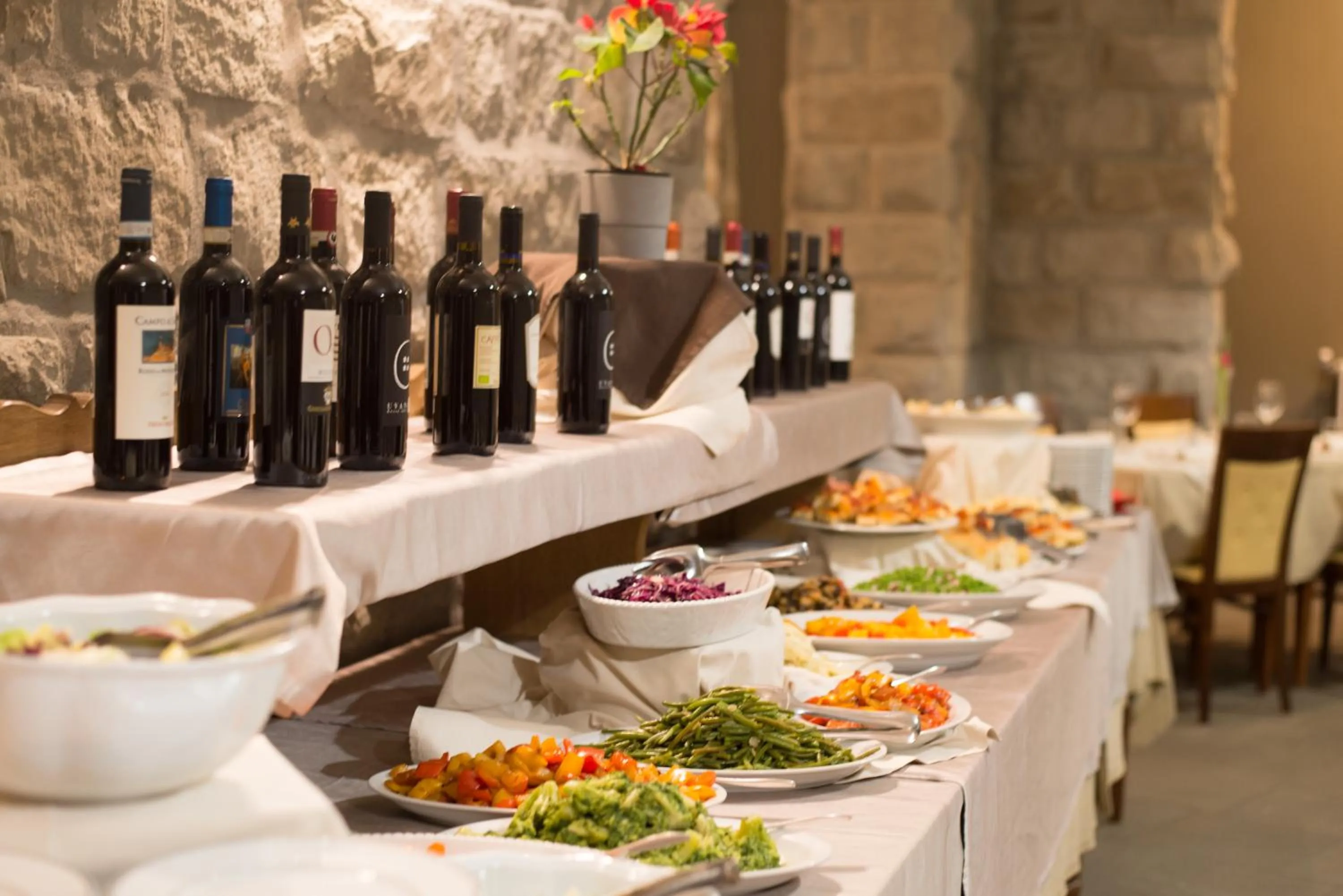 Restaurant/places to eat in HG Abetone e Piramidi Resort