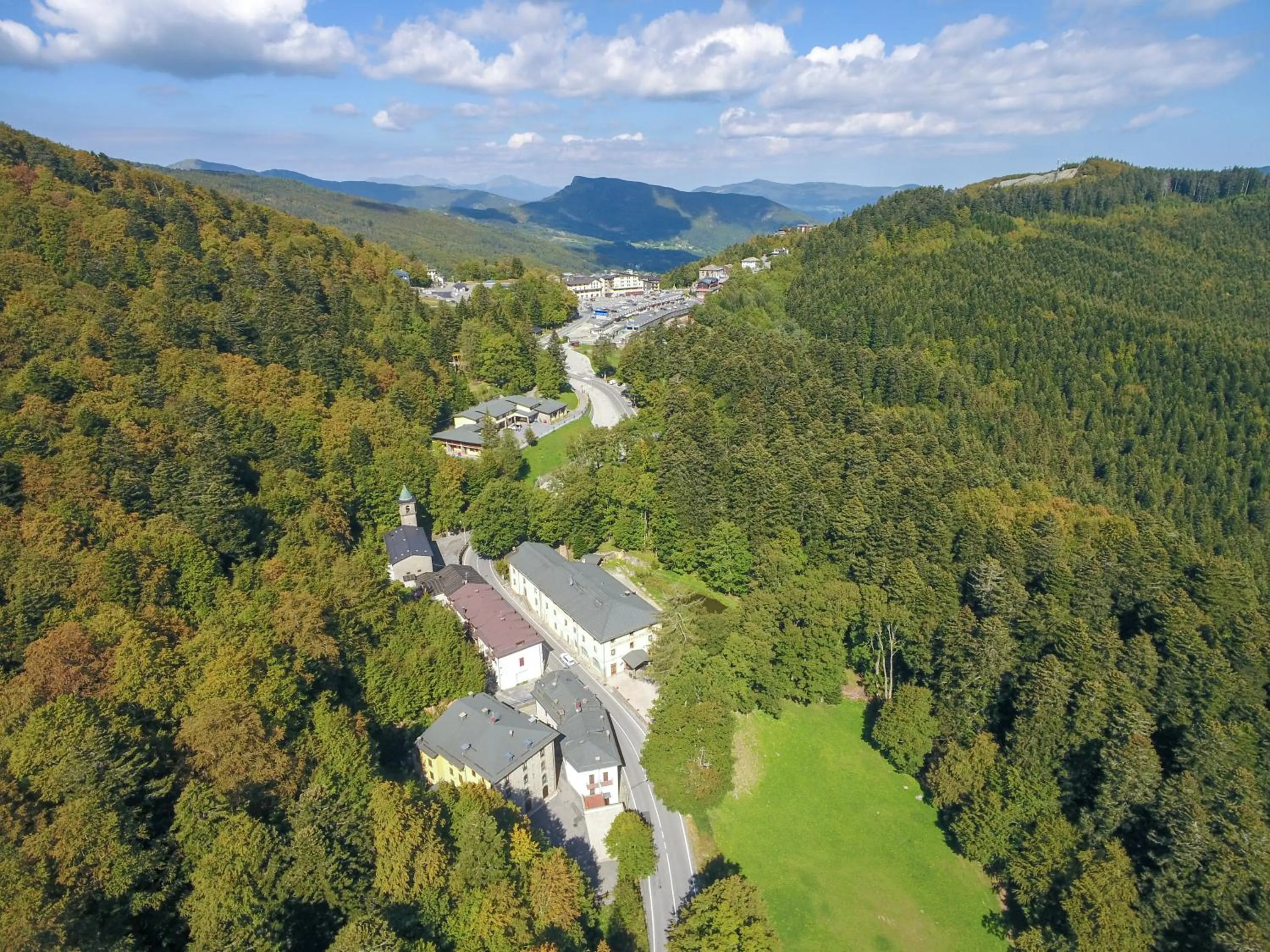 Bird's eye view in HG Abetone e Piramidi Resort