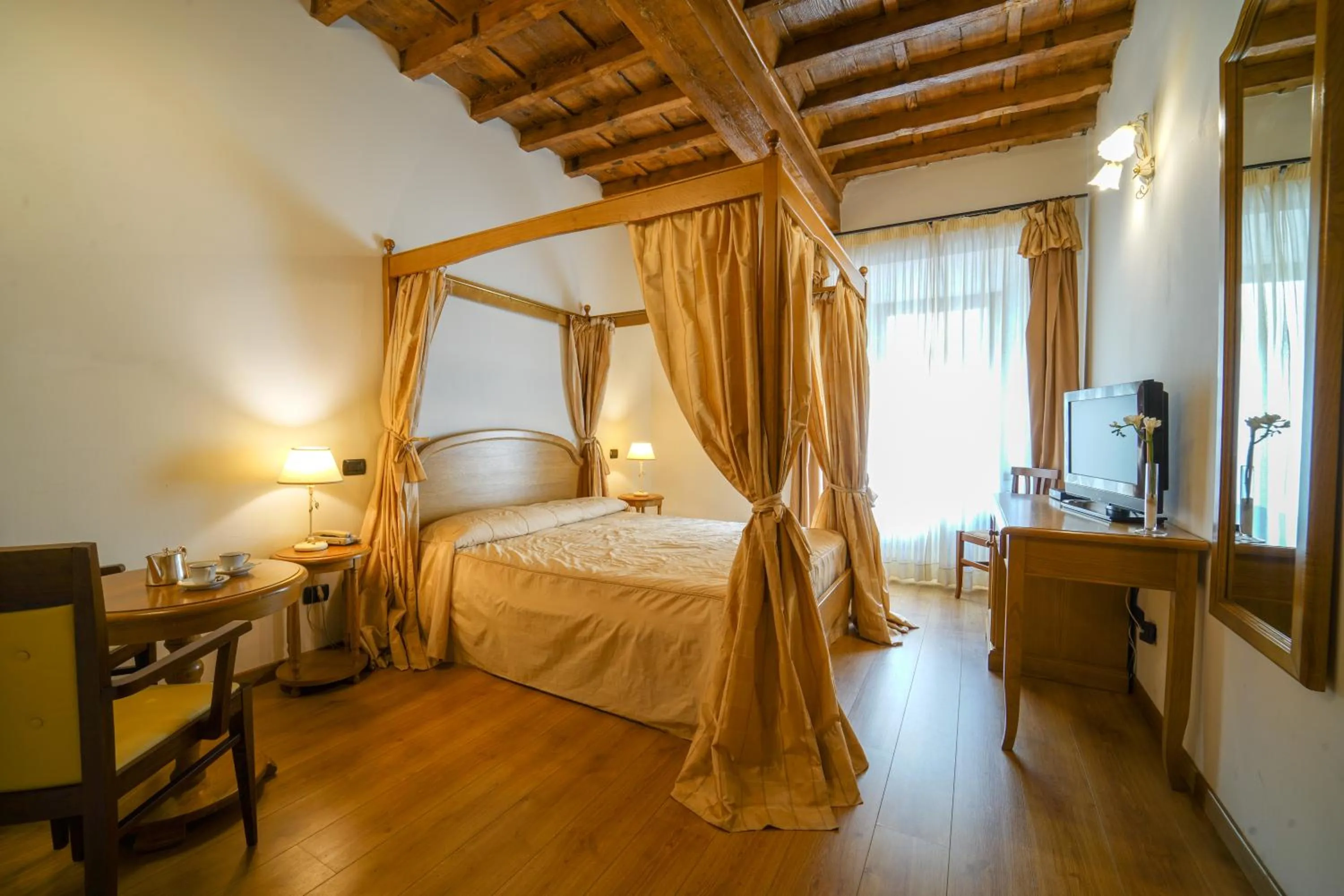 Bed in HG Abetone e Piramidi Resort