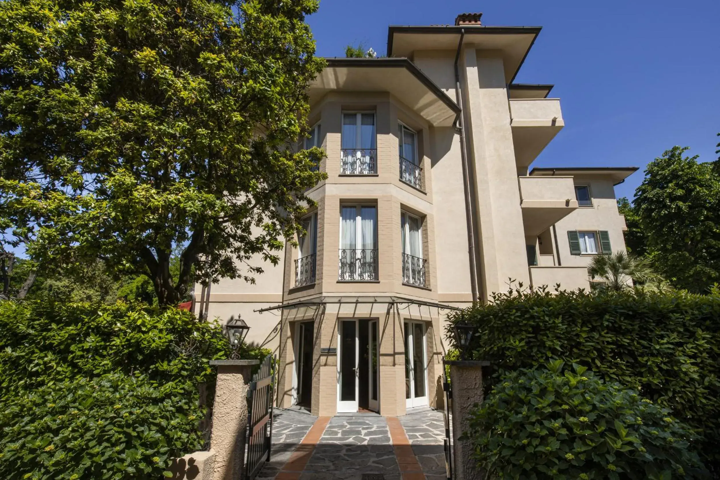 Property building in Hotel Franceschi Property building in Hotel Franceschi