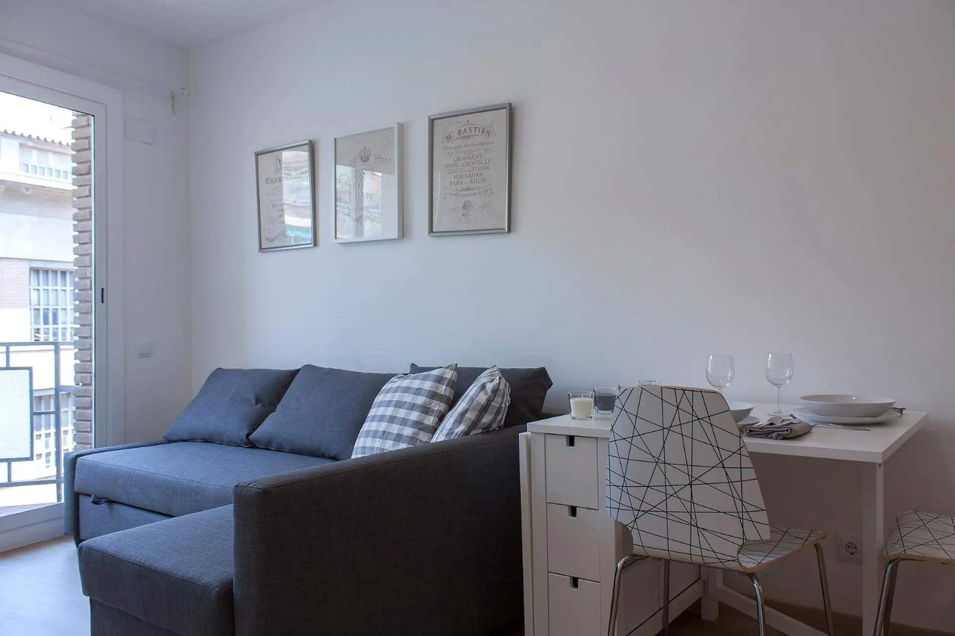 Living room in Flateli Roger 6