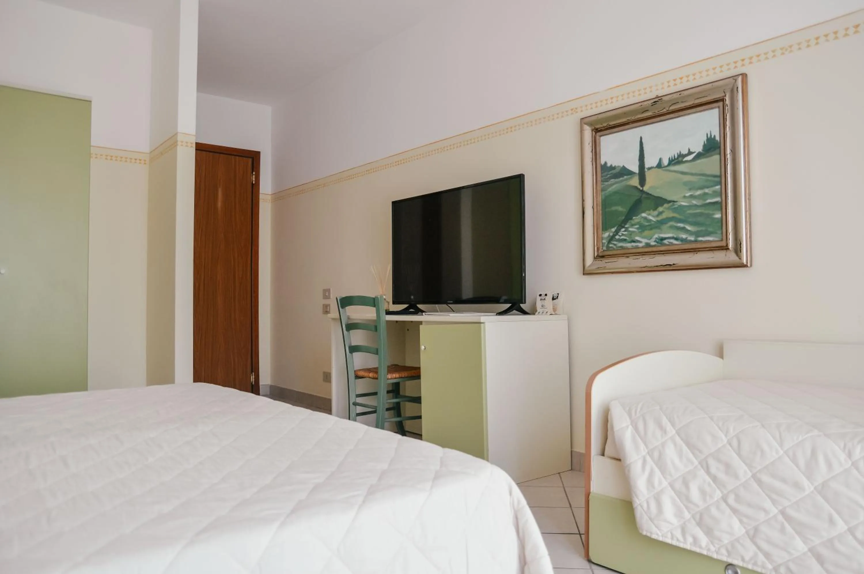 Bed in Hotel Club i Pini - Residenza d'Epoca in Versilia