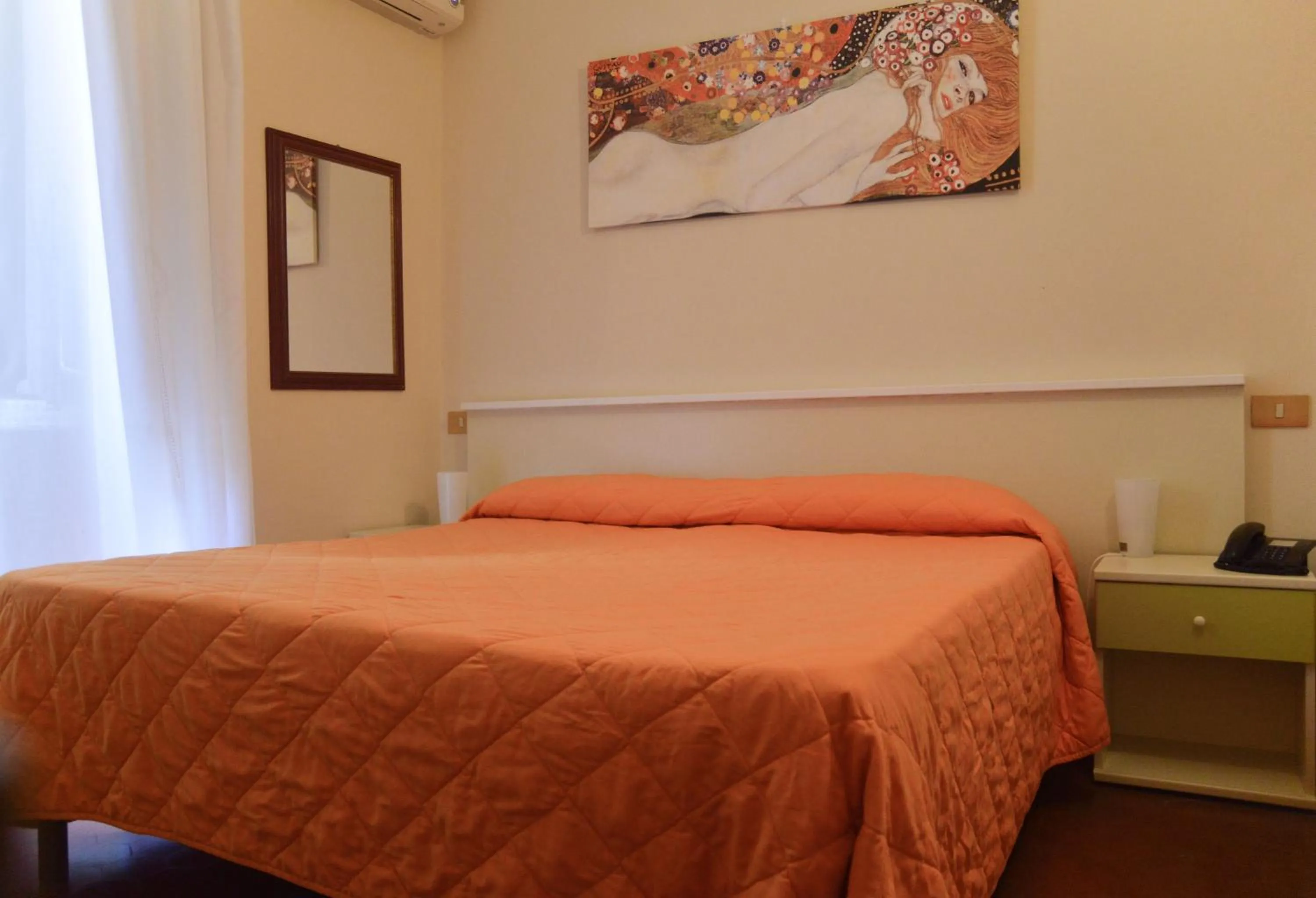 Bed in Hotel Club i Pini - Residenza d'Epoca in Versilia