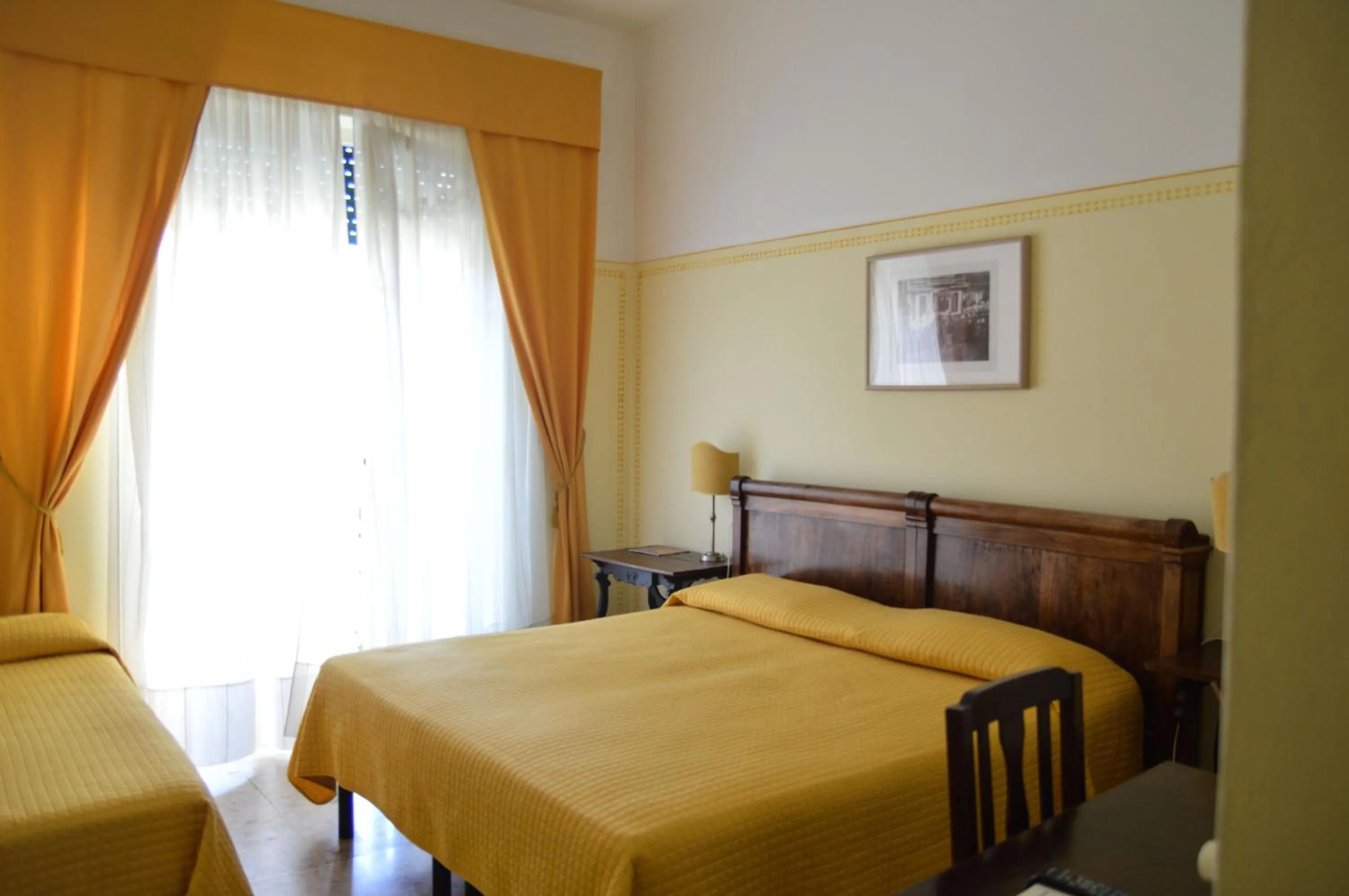 Bed in Hotel Club i Pini - Residenza d'Epoca in Versilia