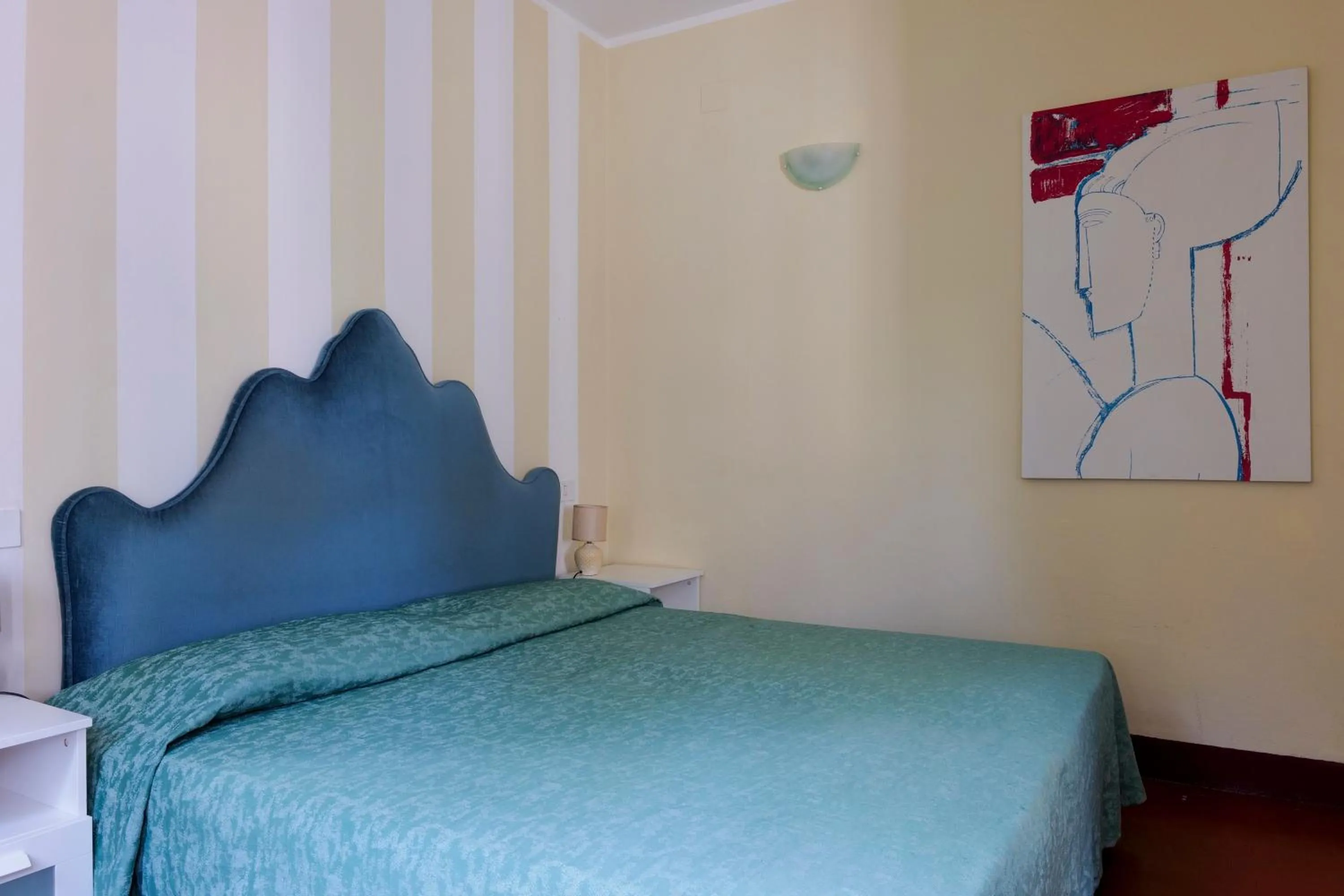 Bedroom, Bed in Hotel Club i Pini - Residenza d'Epoca in Versilia