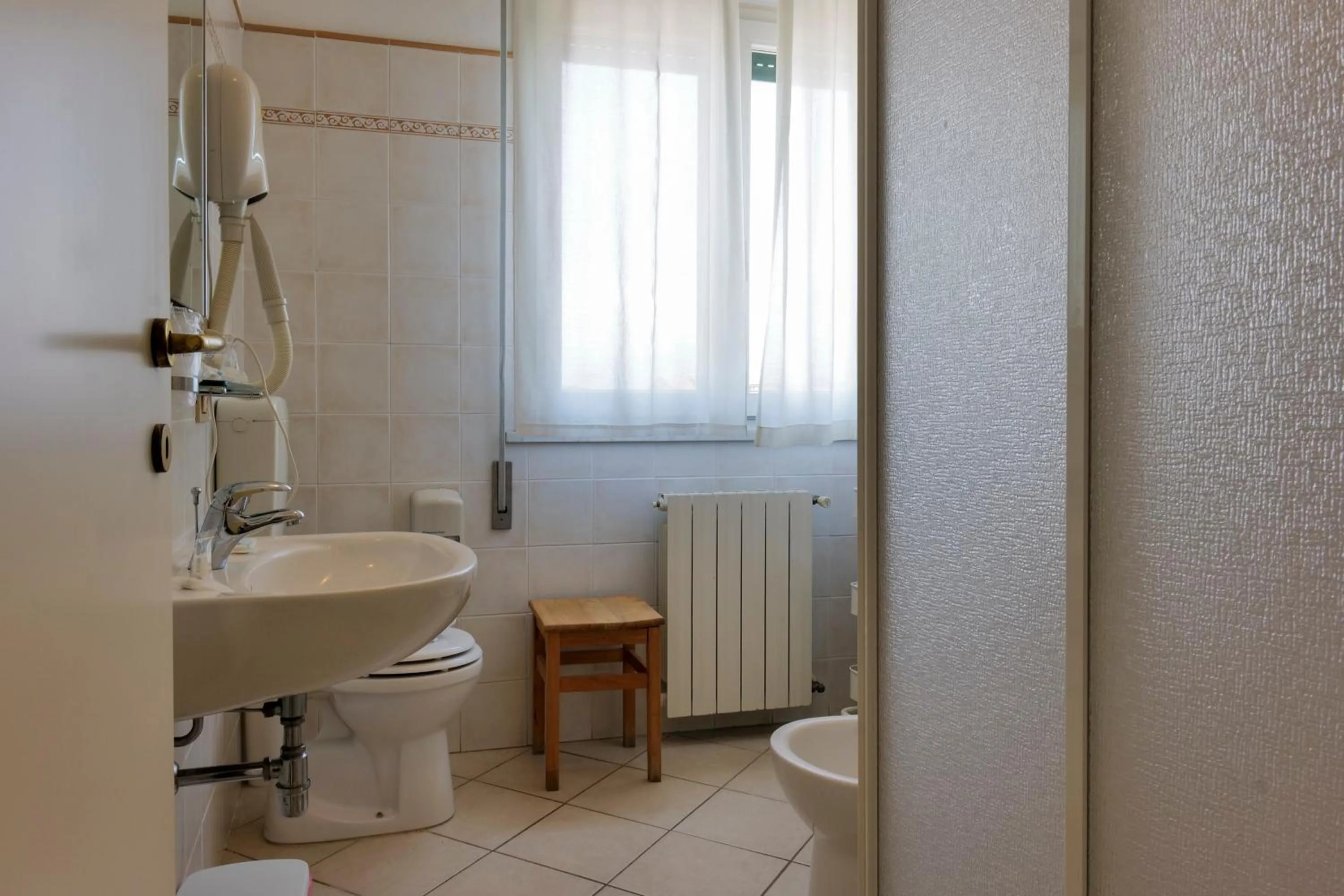 Toilet in Hotel Club i Pini - Residenza d'Epoca in Versilia