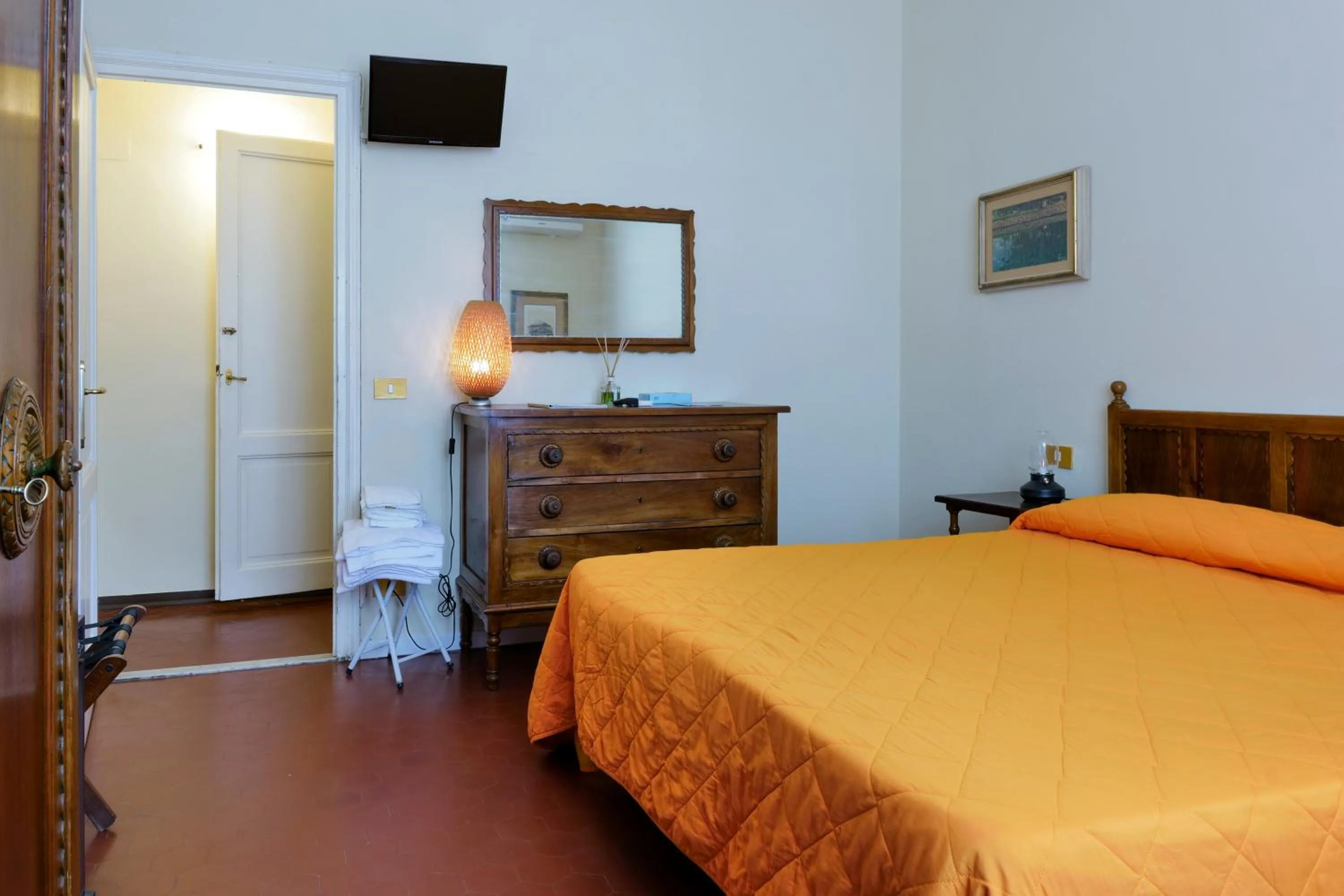 Bed in Hotel Club i Pini - Residenza d'Epoca in Versilia