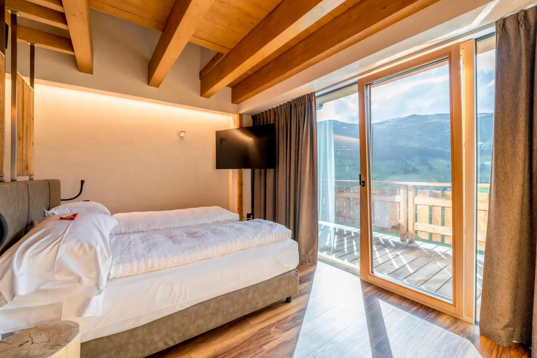 Bed in Alpen Resort Bivio