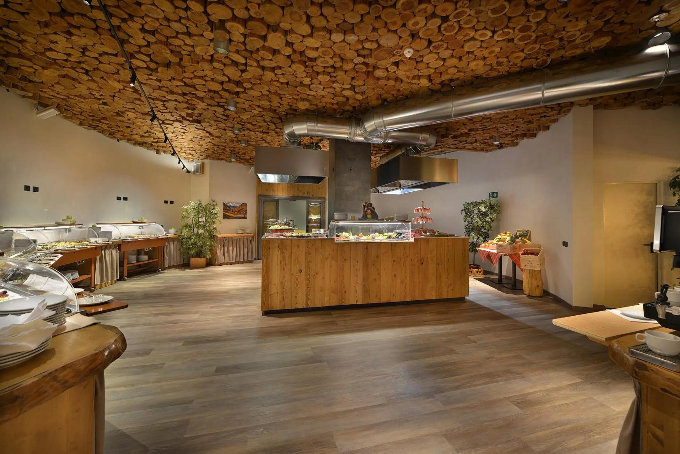 Restaurant/places to eat in Alpen Resort Bivio