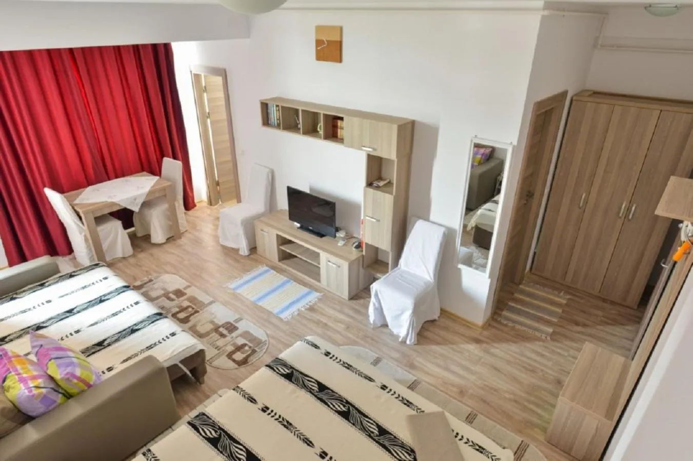 Communal lounge/ TV room in Apartament studio Summerland Mamaia