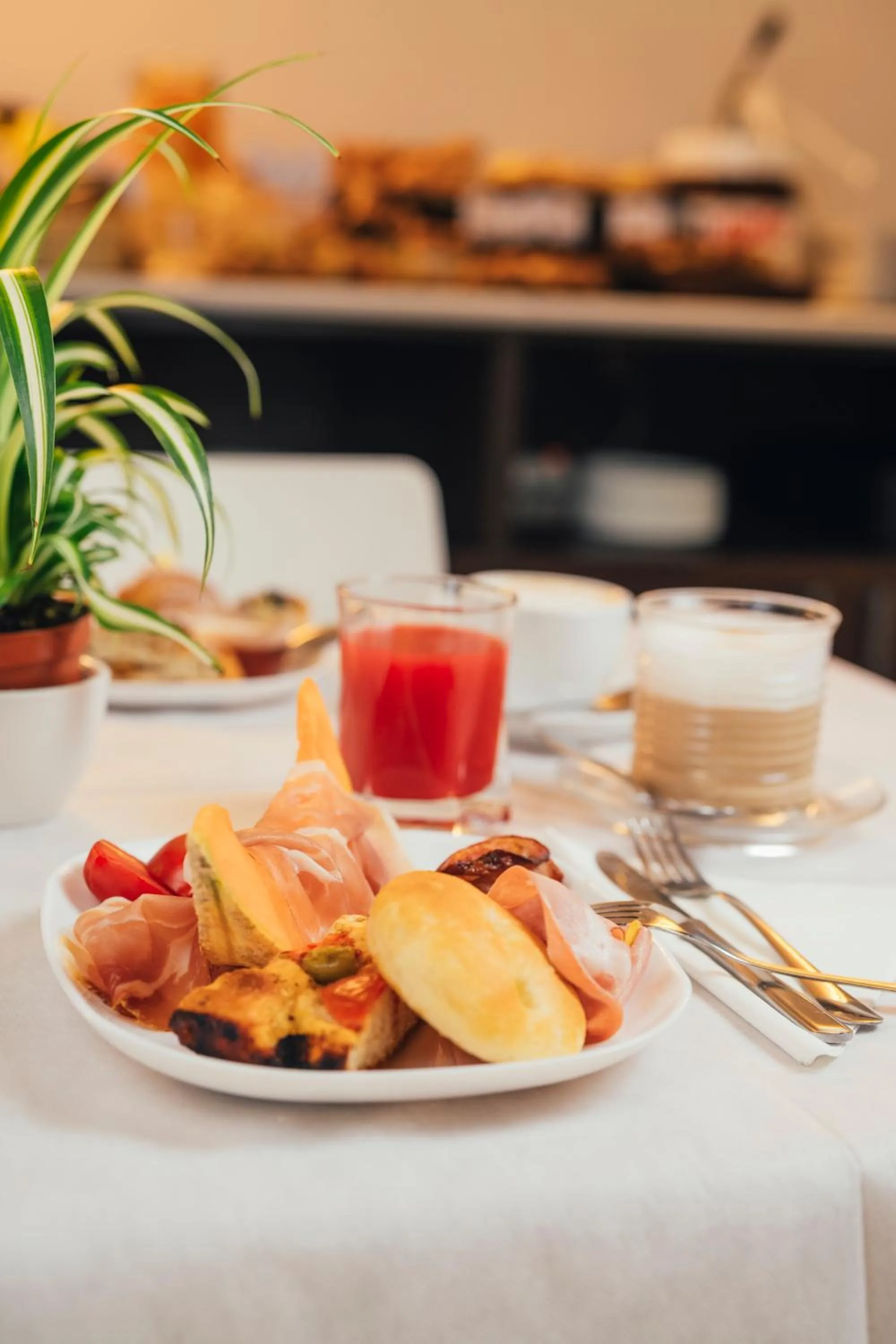 Breakfast in Euro Hotel