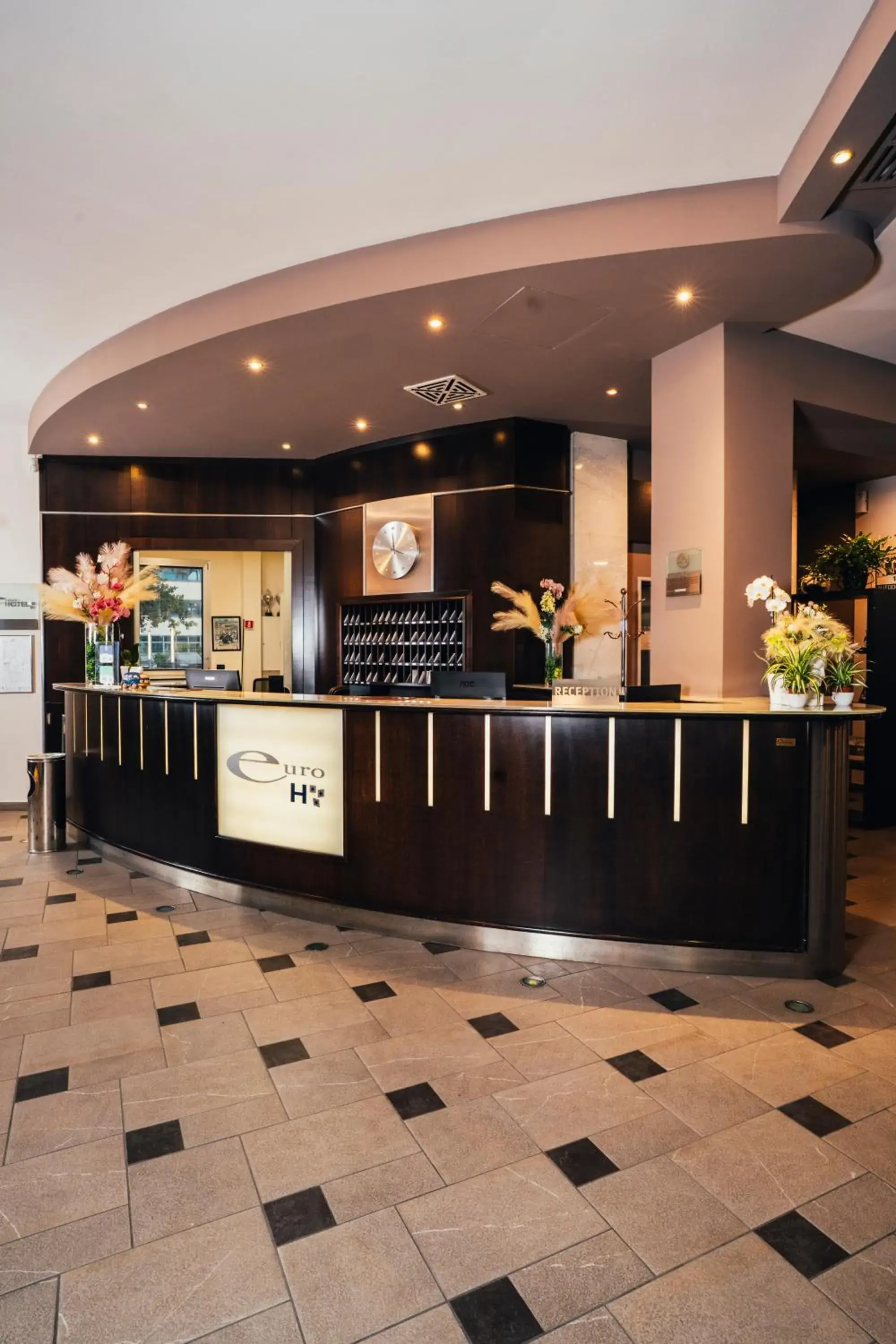 Euro Hotel Euro Hotel