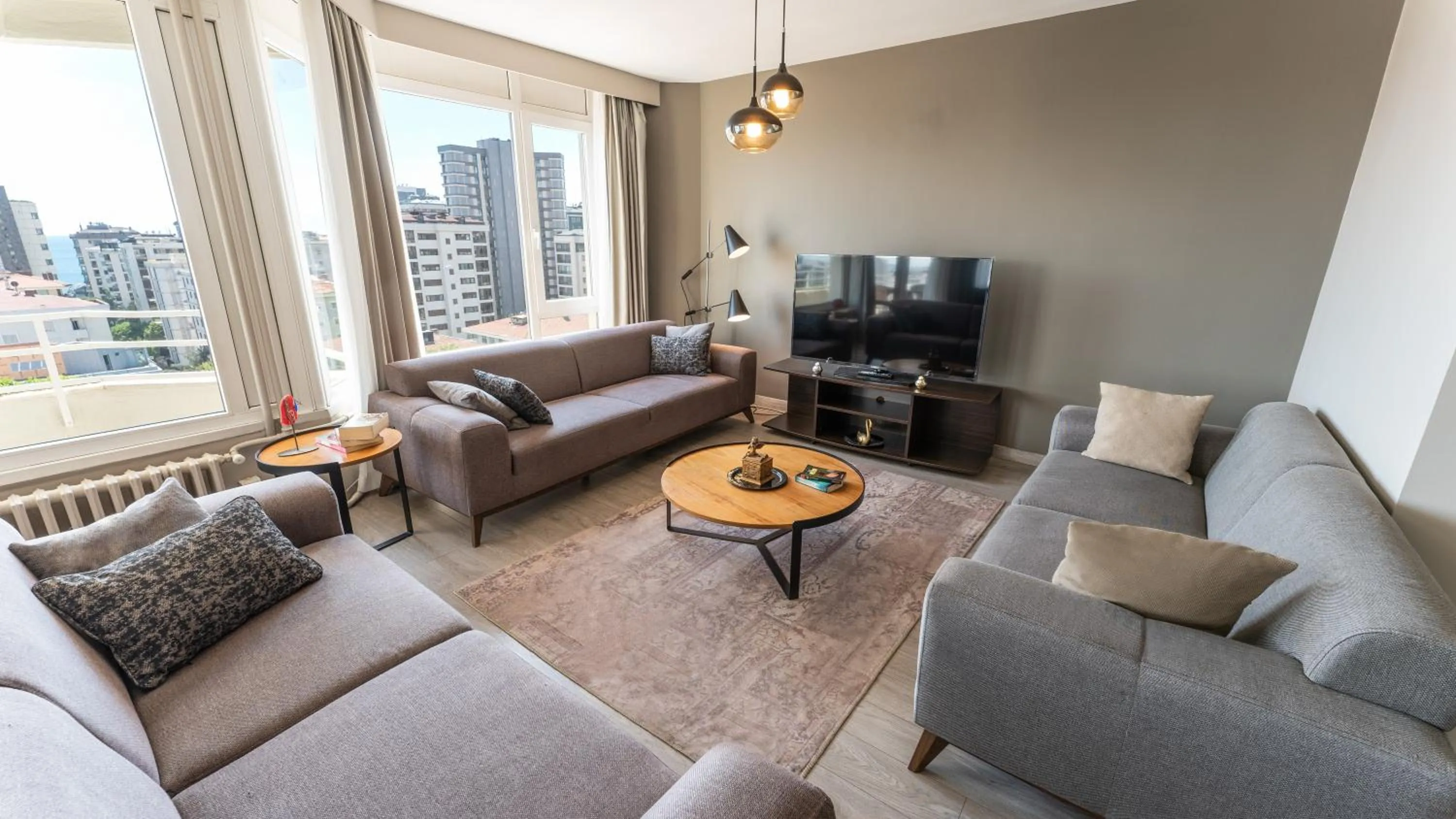 TV and multimedia in The Marmara Suadiye Residence