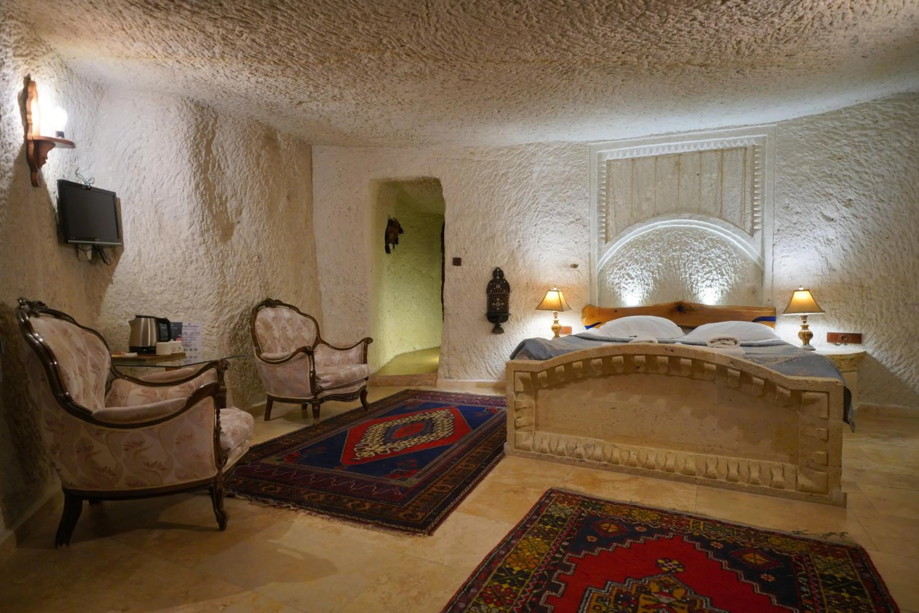 Photo of the whole room in Asteria Cave Hotel