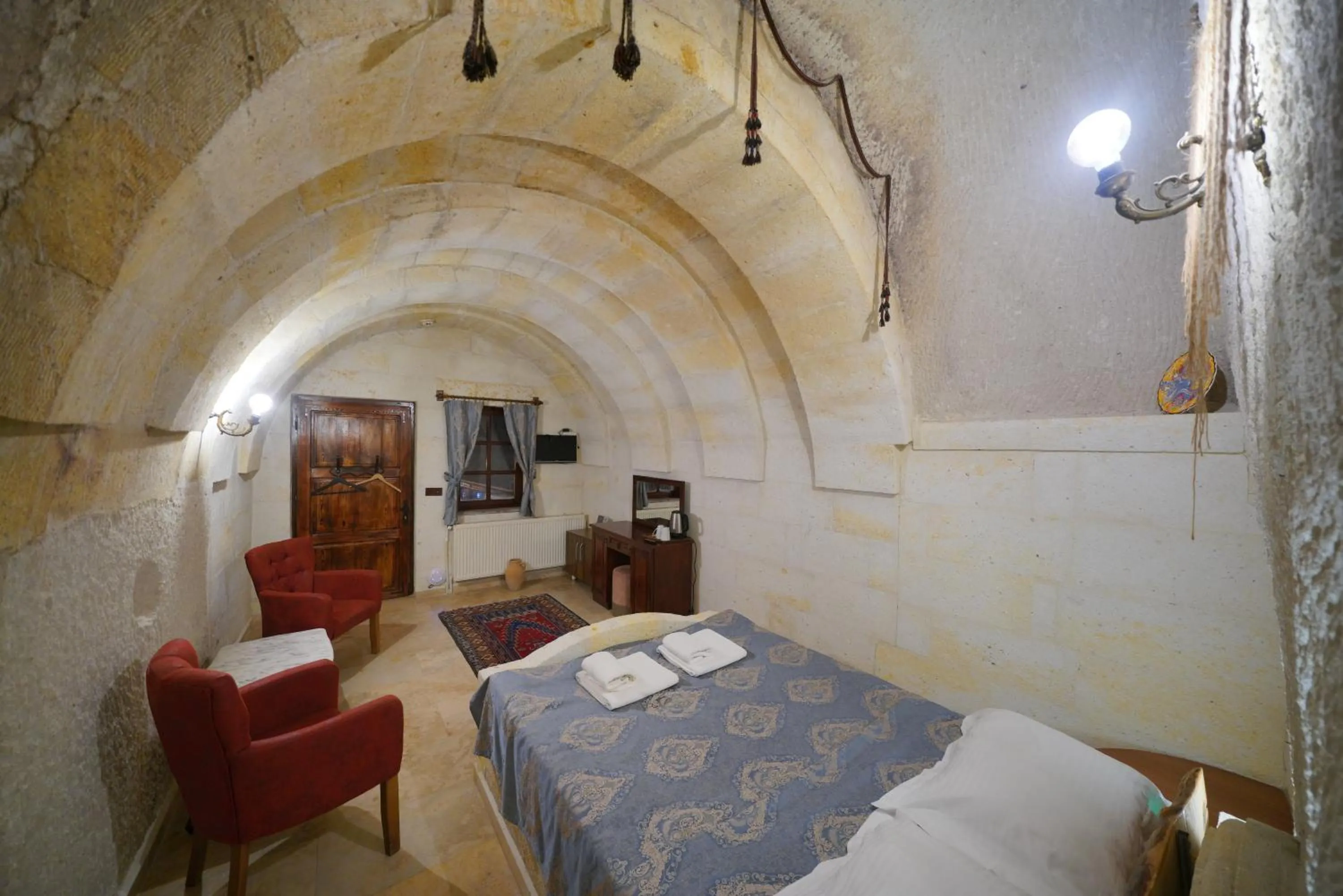 Photo of the whole room in Asteria Cave Hotel