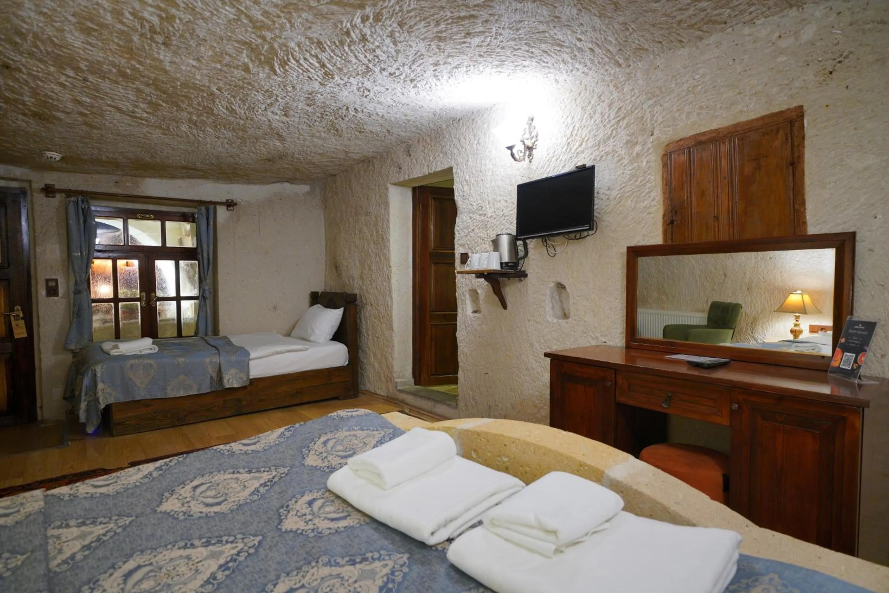 Photo of the whole room in Asteria Cave Hotel