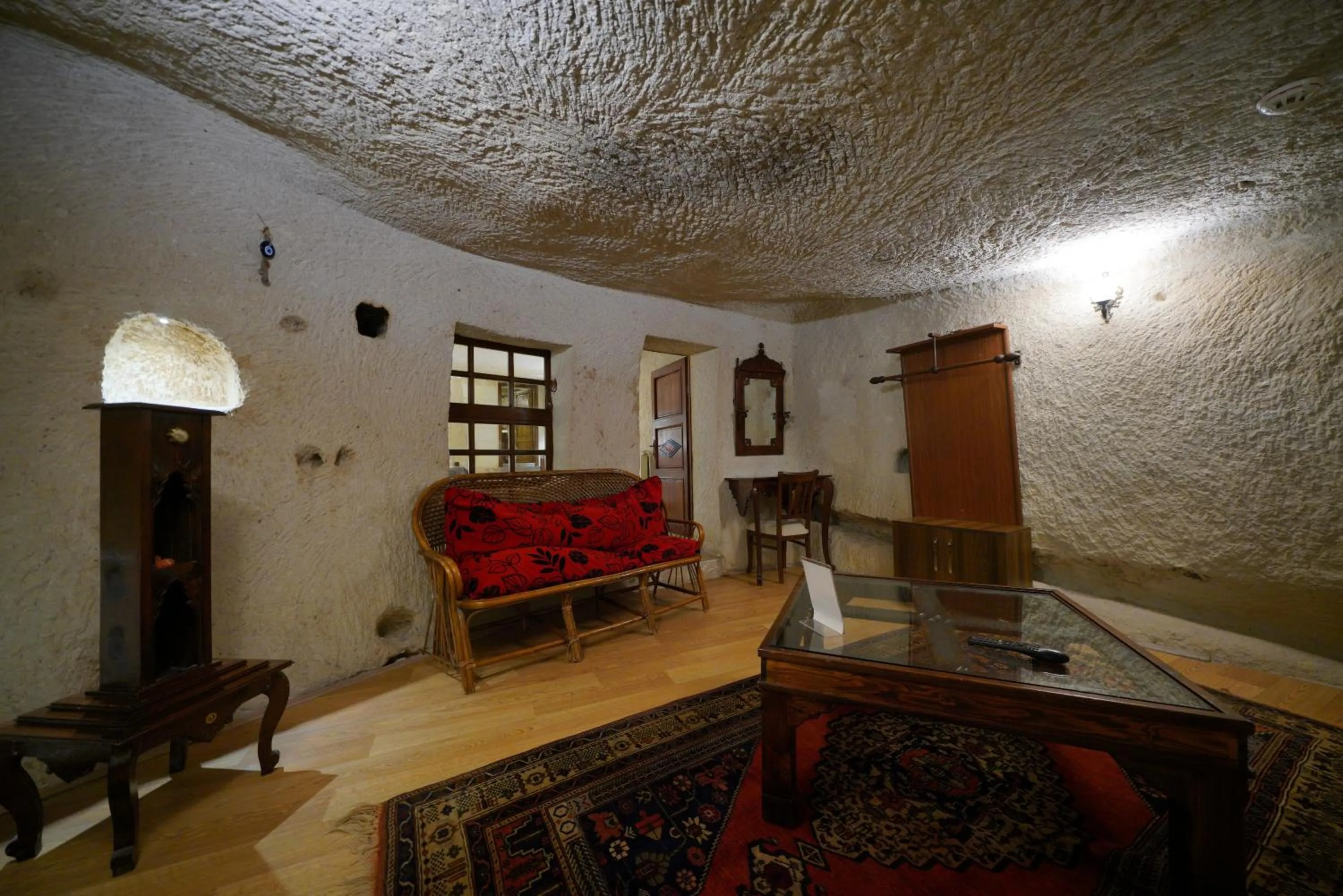 Living room in Asteria Cave Hotel