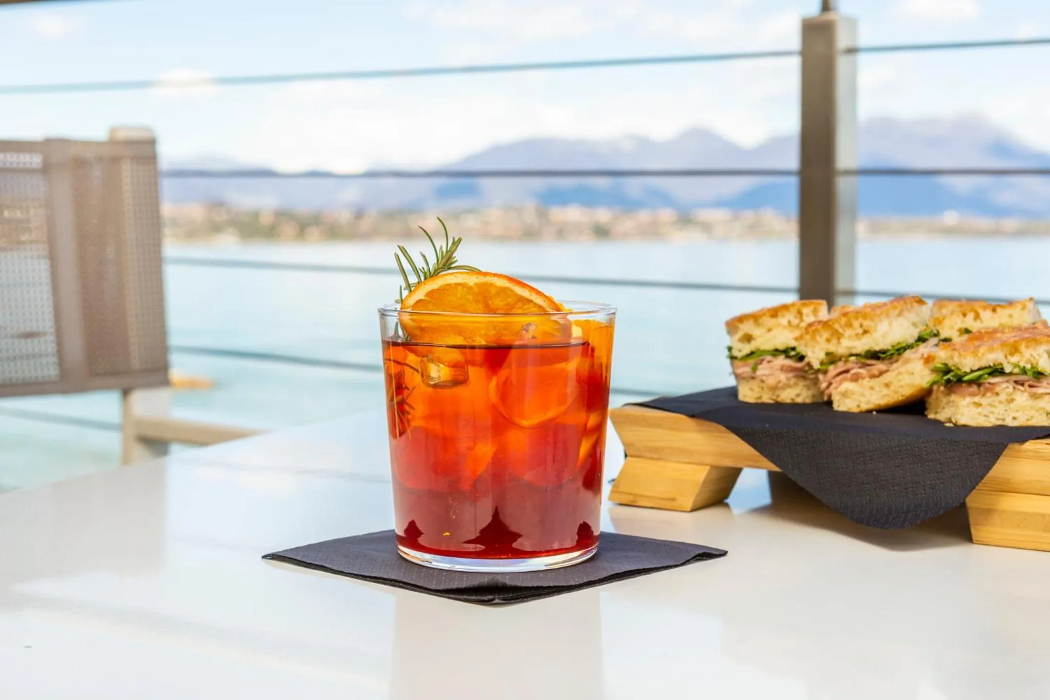 Restaurant/places to eat in Club del Sole Desenzano Boutique Resort