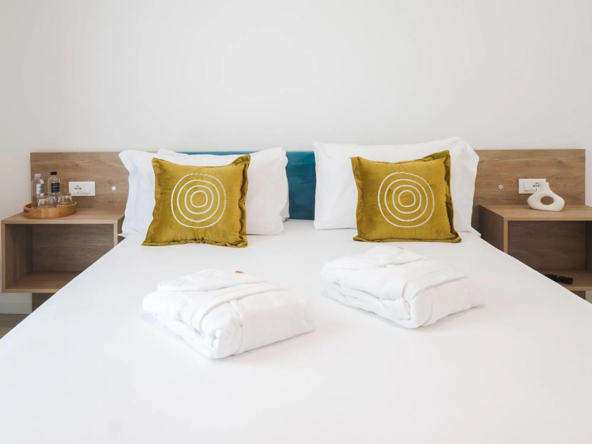 Bedroom, Bed in Club del Sole Desenzano Boutique Resort