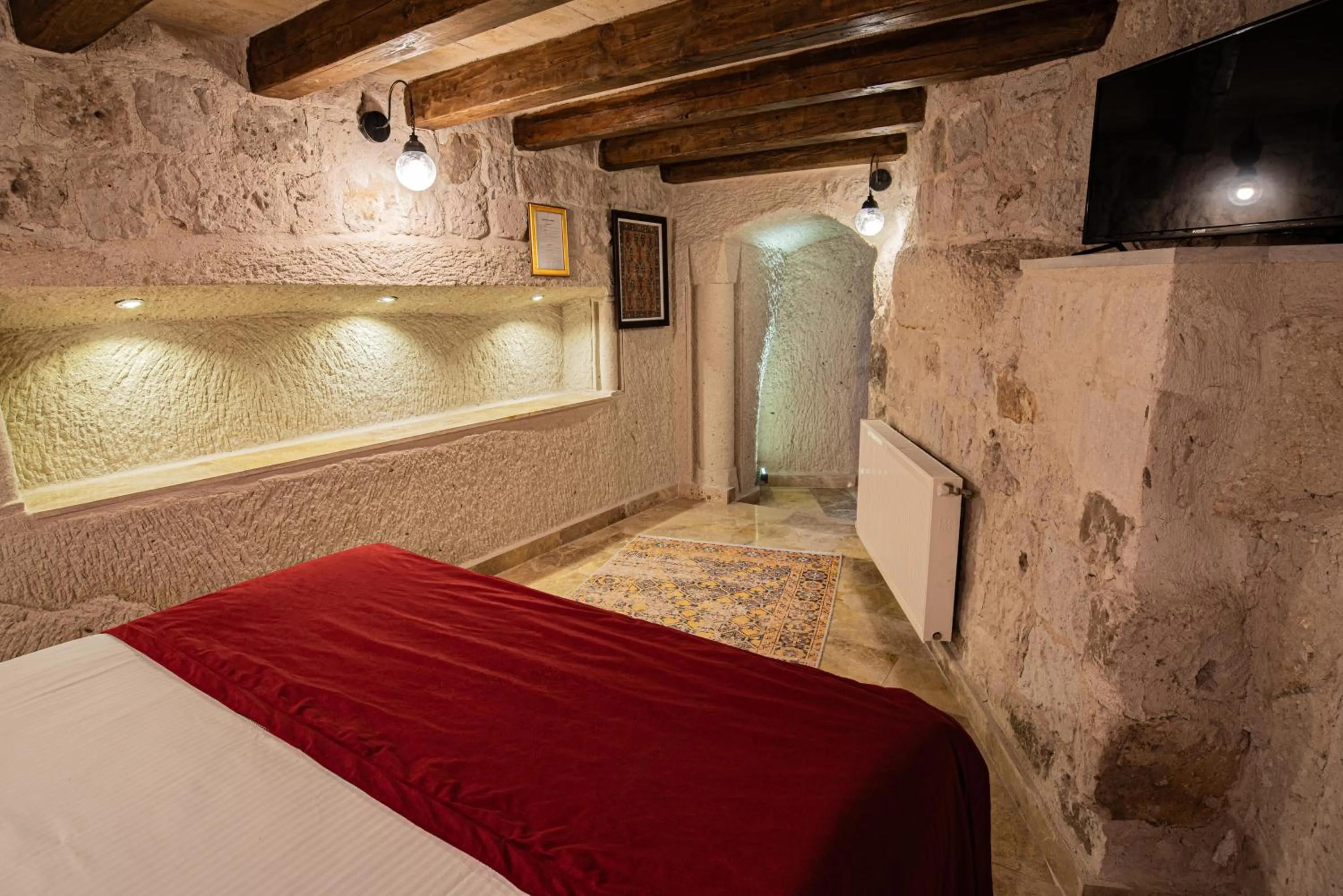 Bed in Dervish Cave House & Restaurant