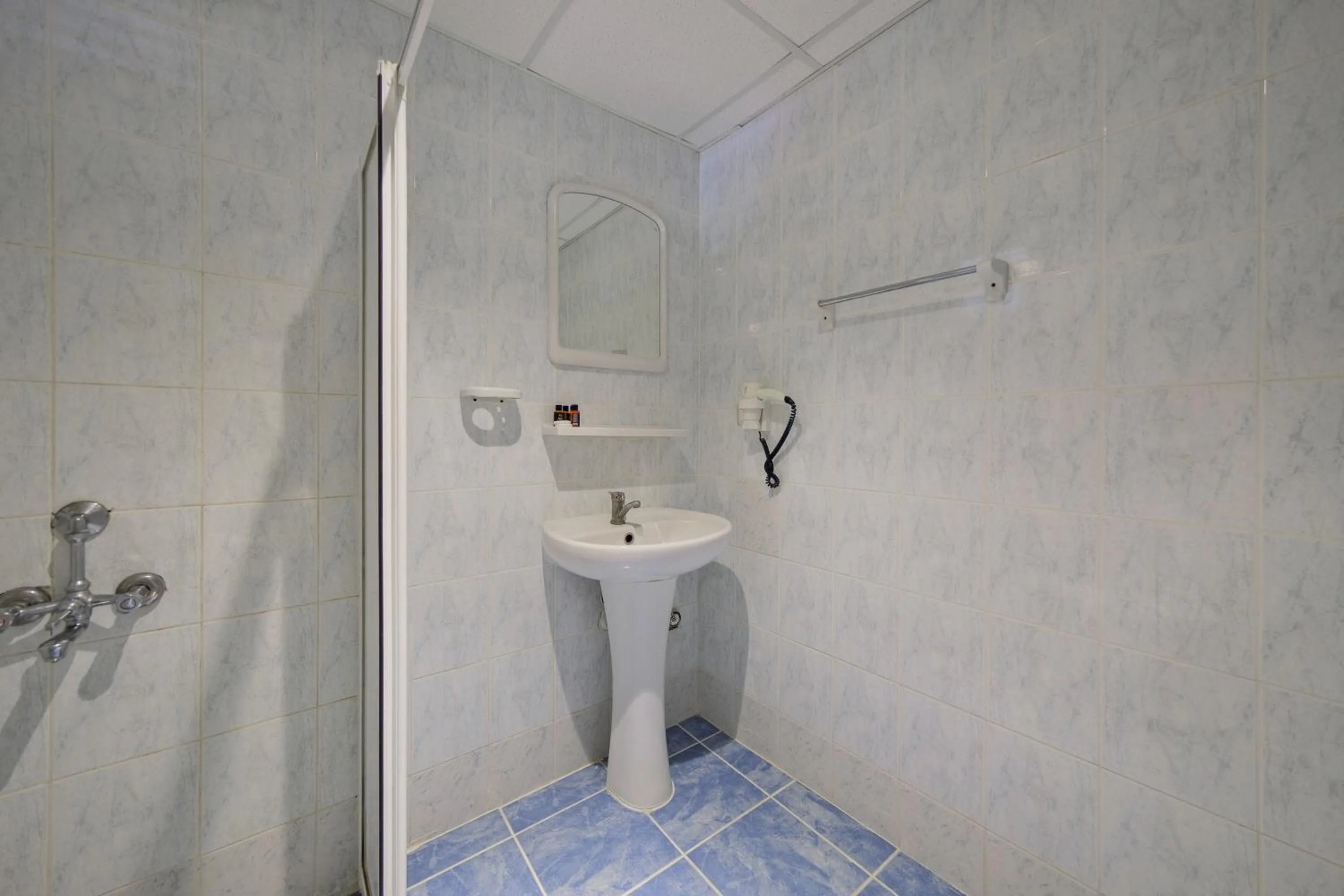 Bathroom in Majestic Hotel