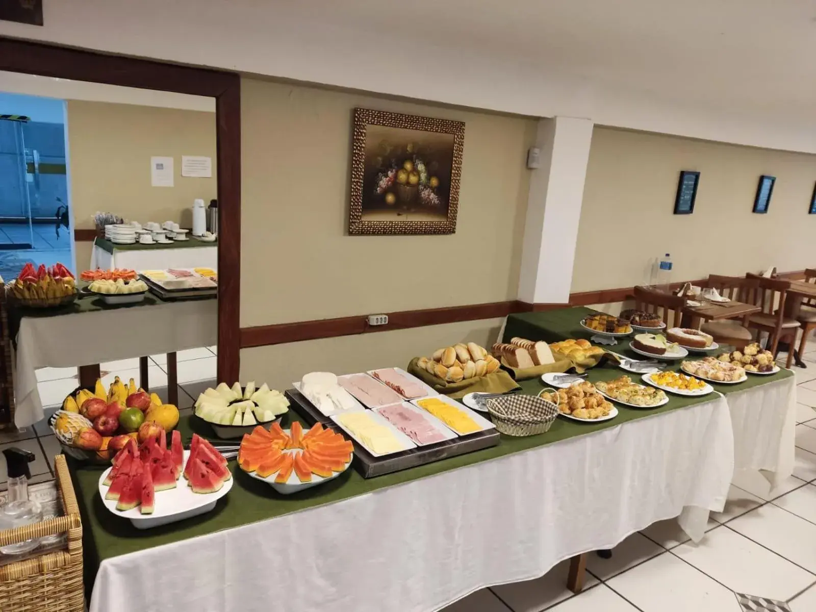 Breakfast in Hotel & Pousada Princesa Isabel Rua Teresa Breakfast in Hotel & Pousada Princesa Isabel Rua Teresa
